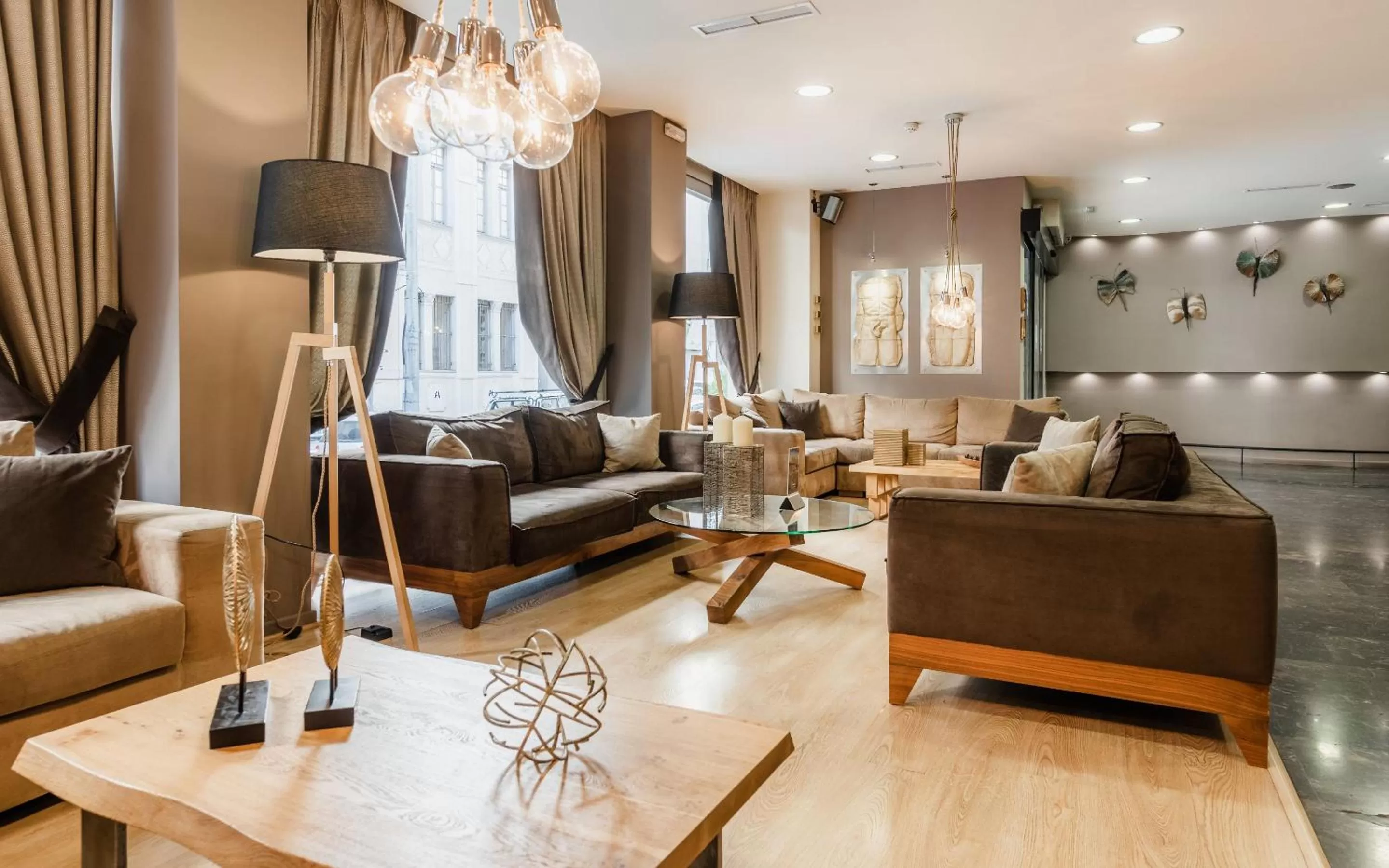 Living room in Acropolis Select