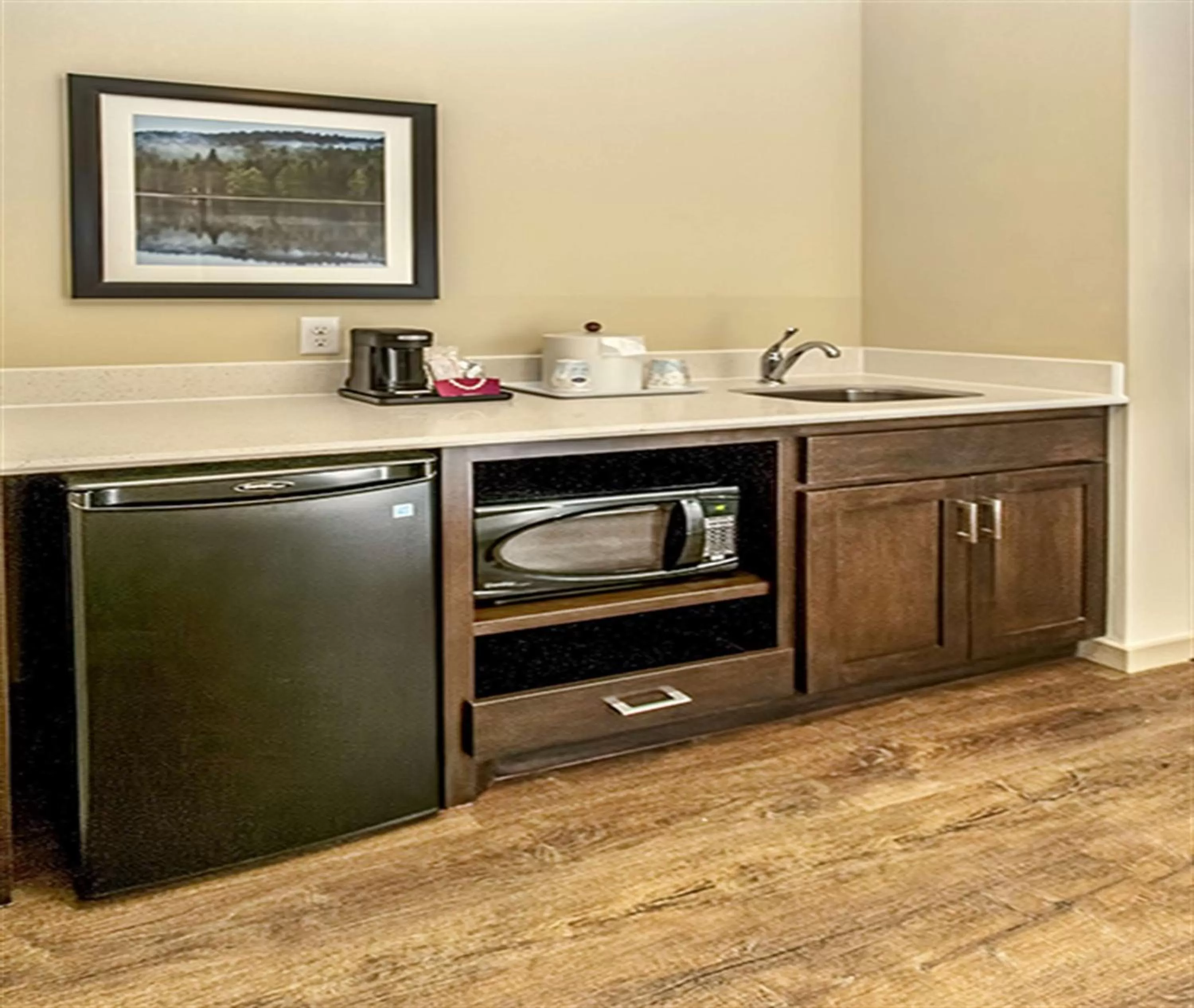 Bed in Hampton Inn Hibbing