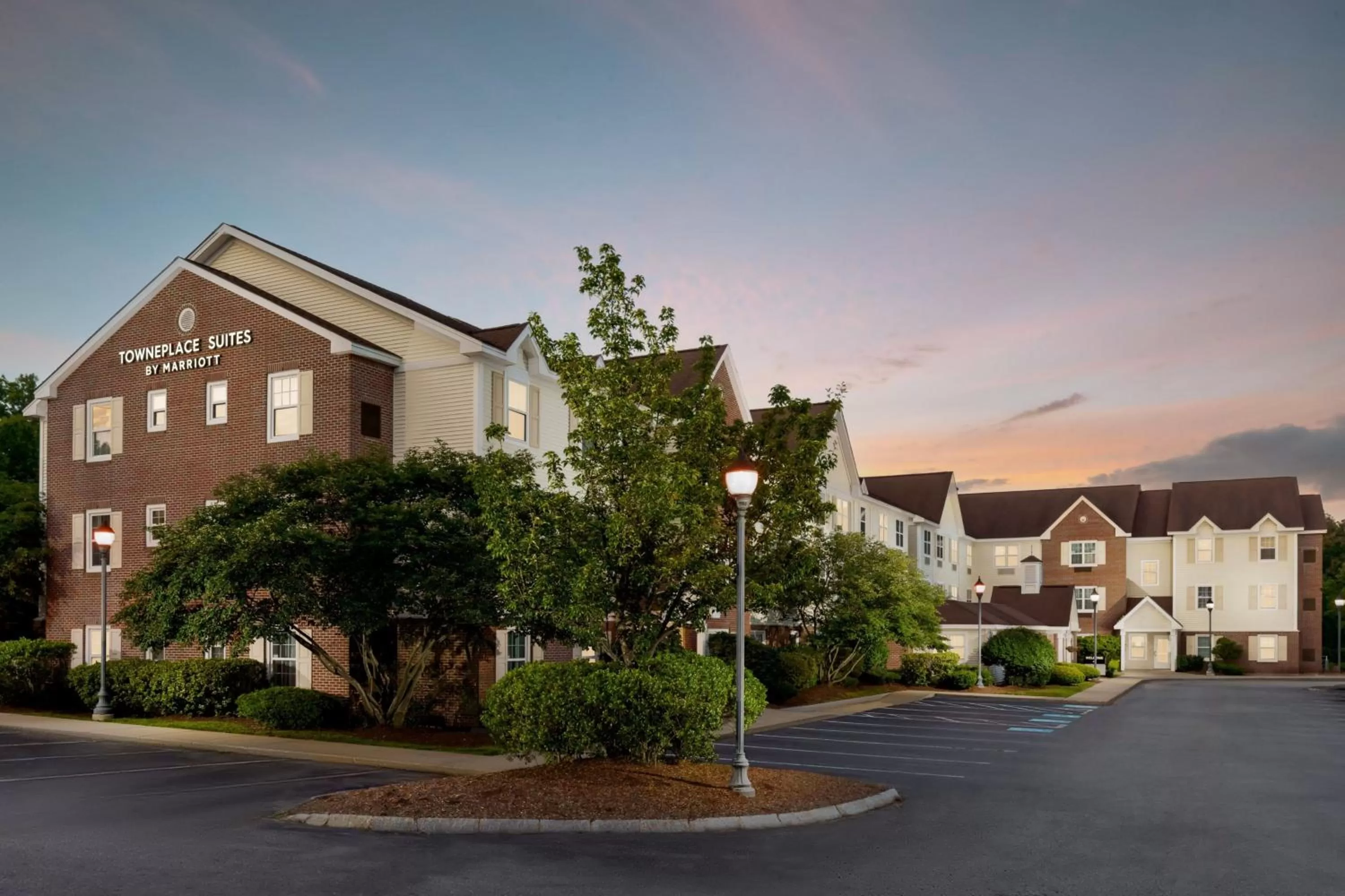 Property building in TownePlace Suites Manchester-Boston Regional Airport