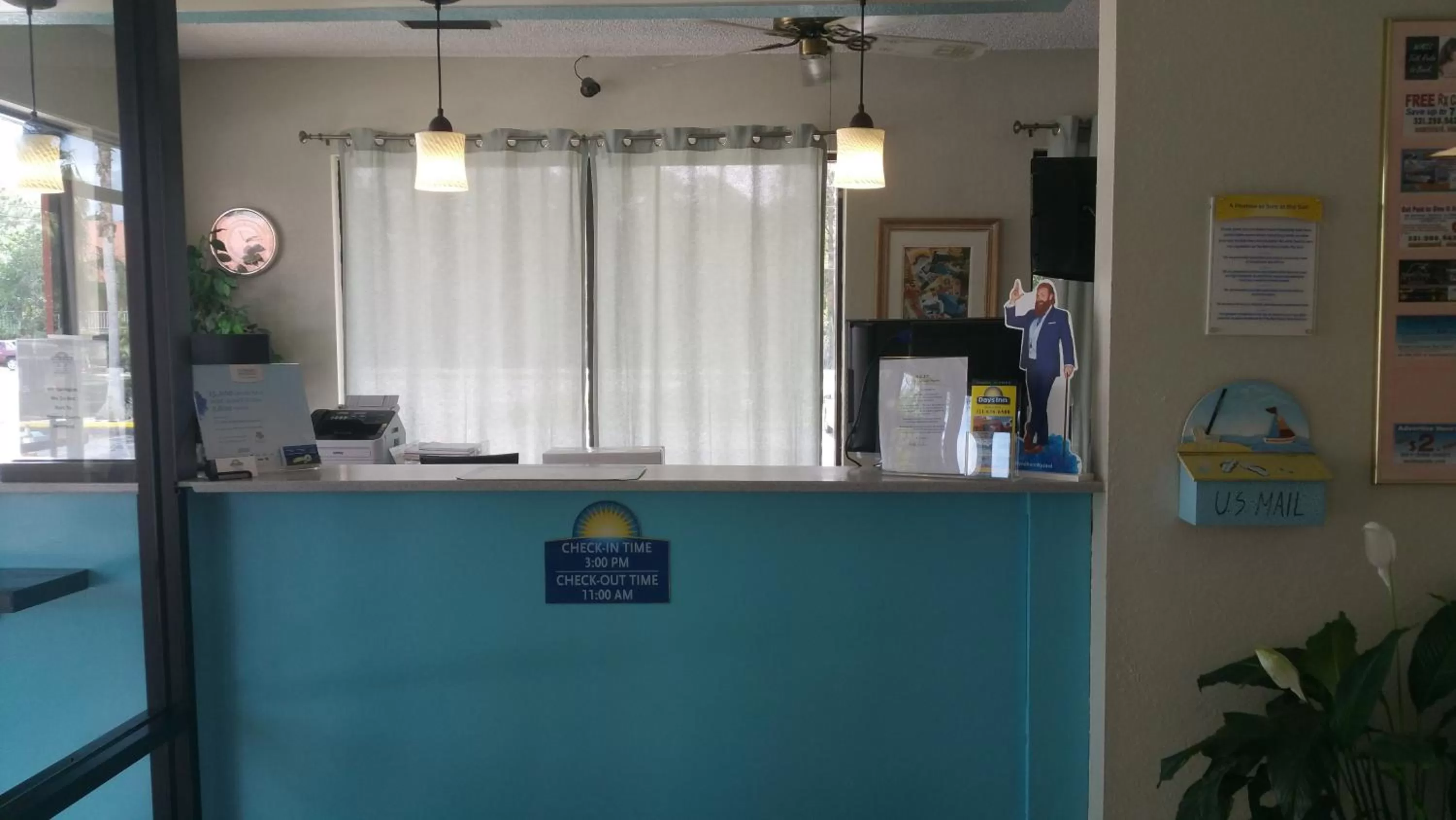 Lobby or reception in Days Inn by Wyndham Cocoa Cruiseport West At I-95/524