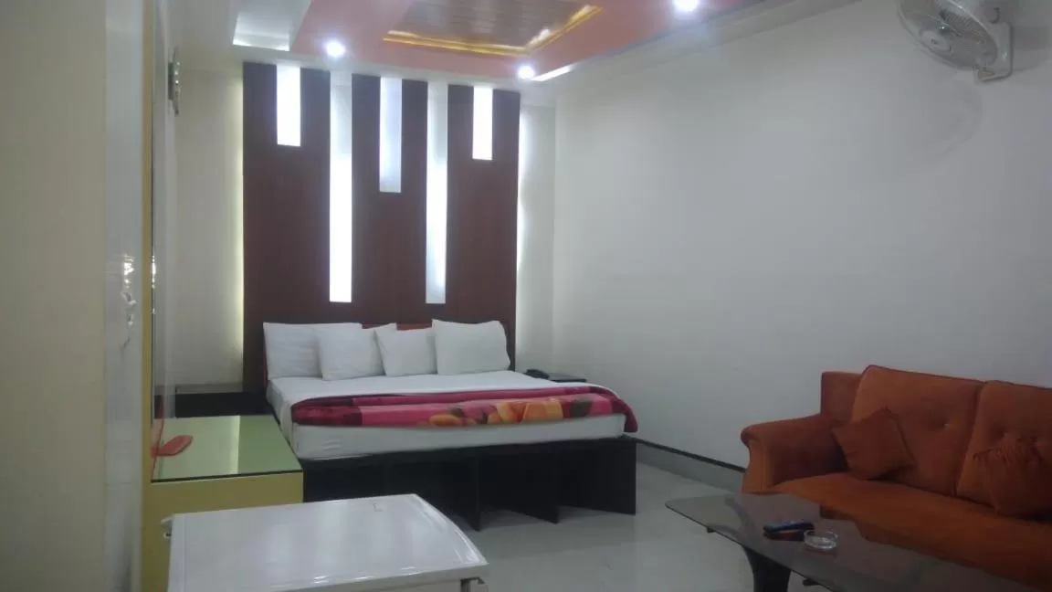 Seating Area in Hotel Grace inn