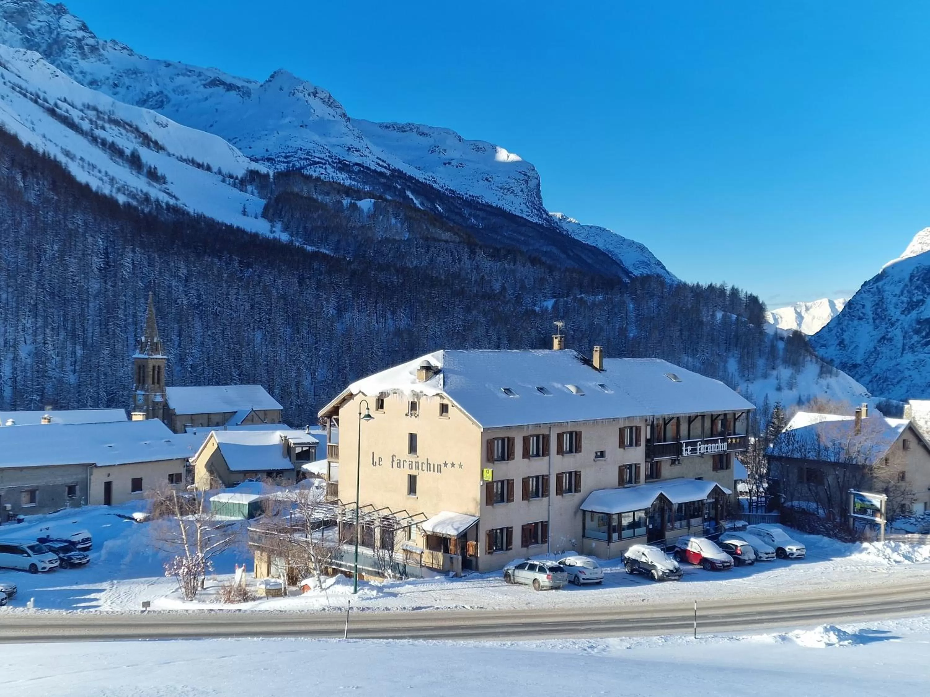 Property building in Hotel Le Faranchin