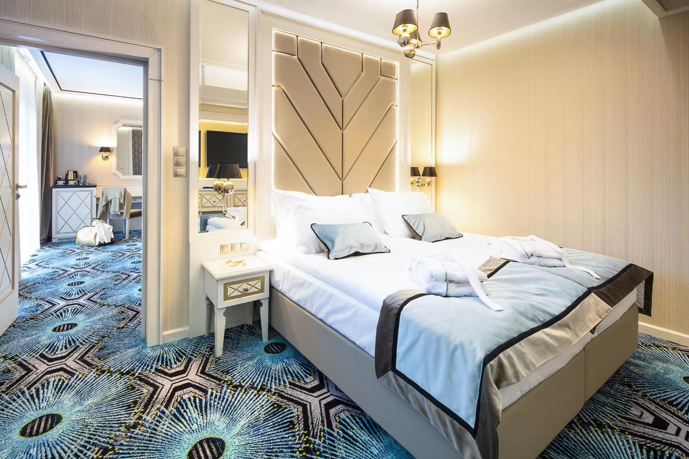 Photo of the whole room, Bed in Hotel Royal Baltic 4* Luxury Boutique