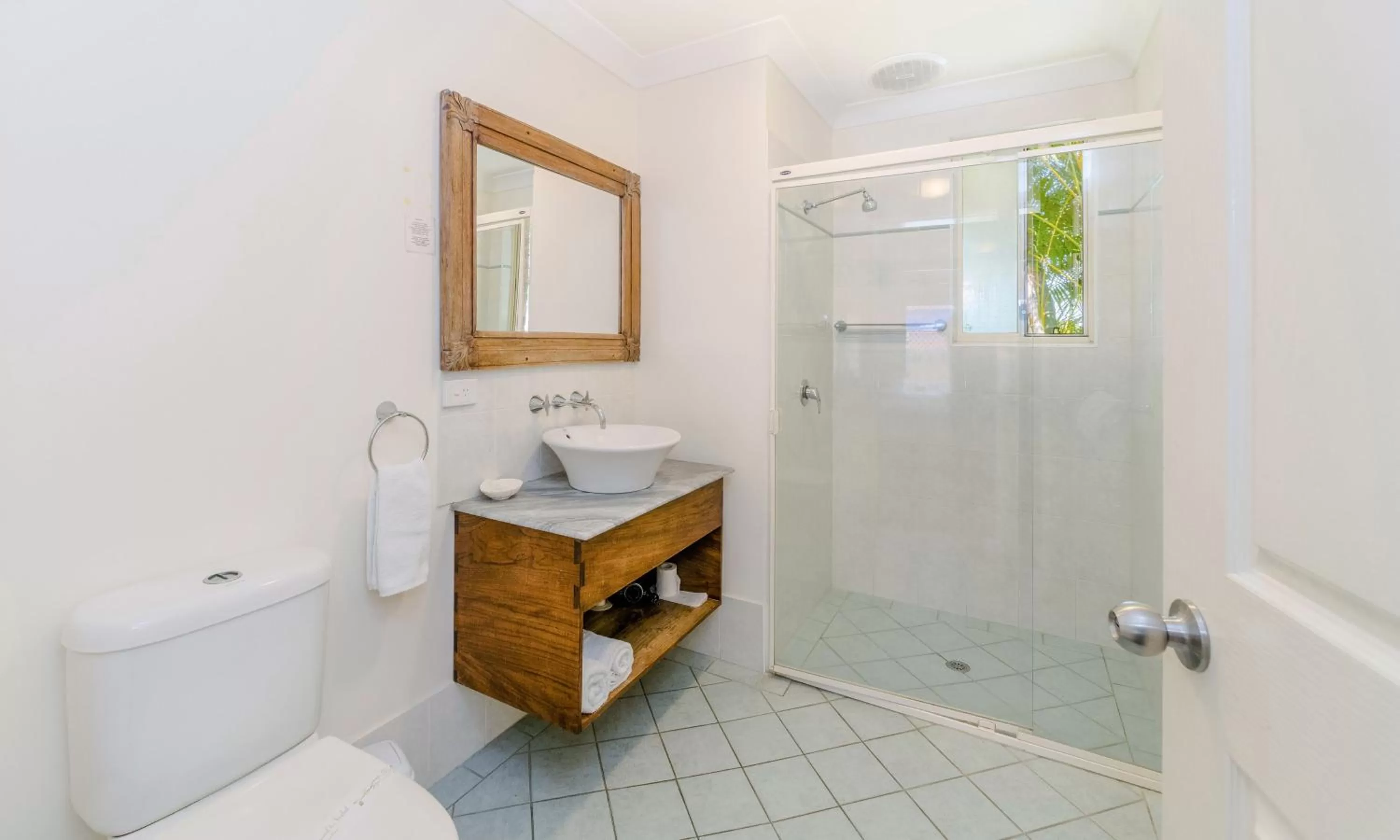Superior Twin Room in The Carmel Yamba