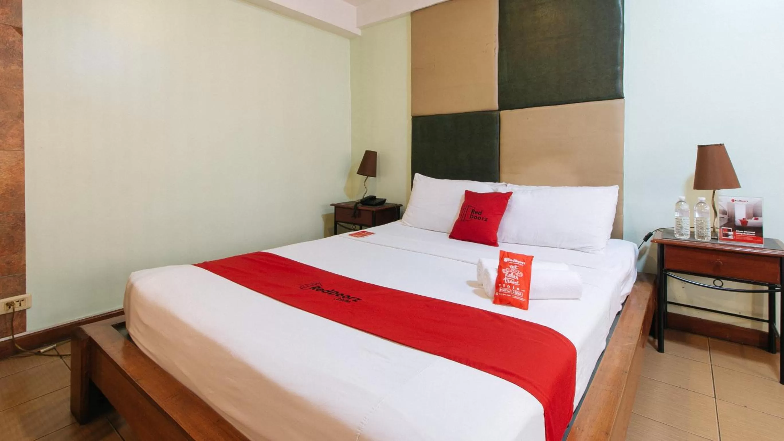 Bedroom, Bed in RedDoorz at Timog Avenue Quezon City