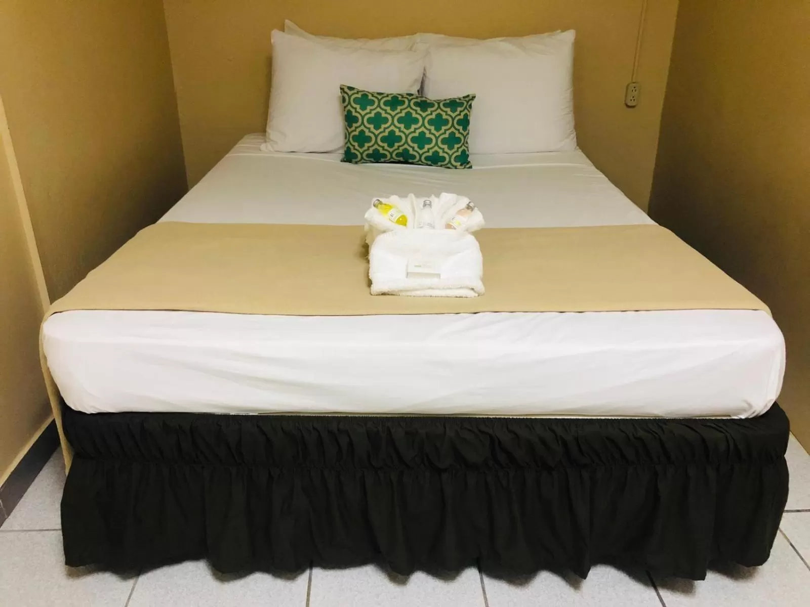 Bed in Arecibo Inn