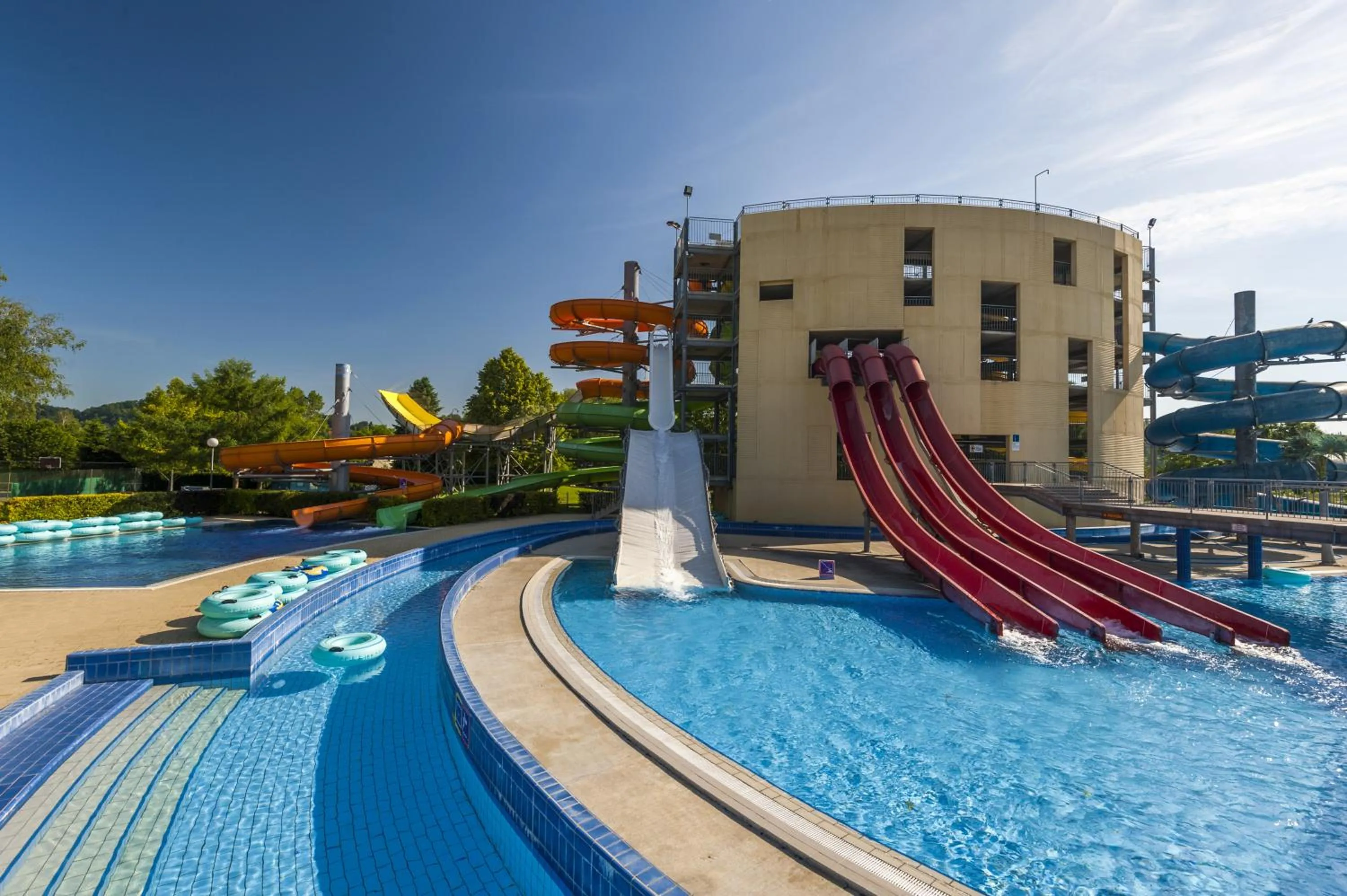Swimming pool in Grand Hotel Primus - Terme Ptuj - Sava Hotels & Resorts