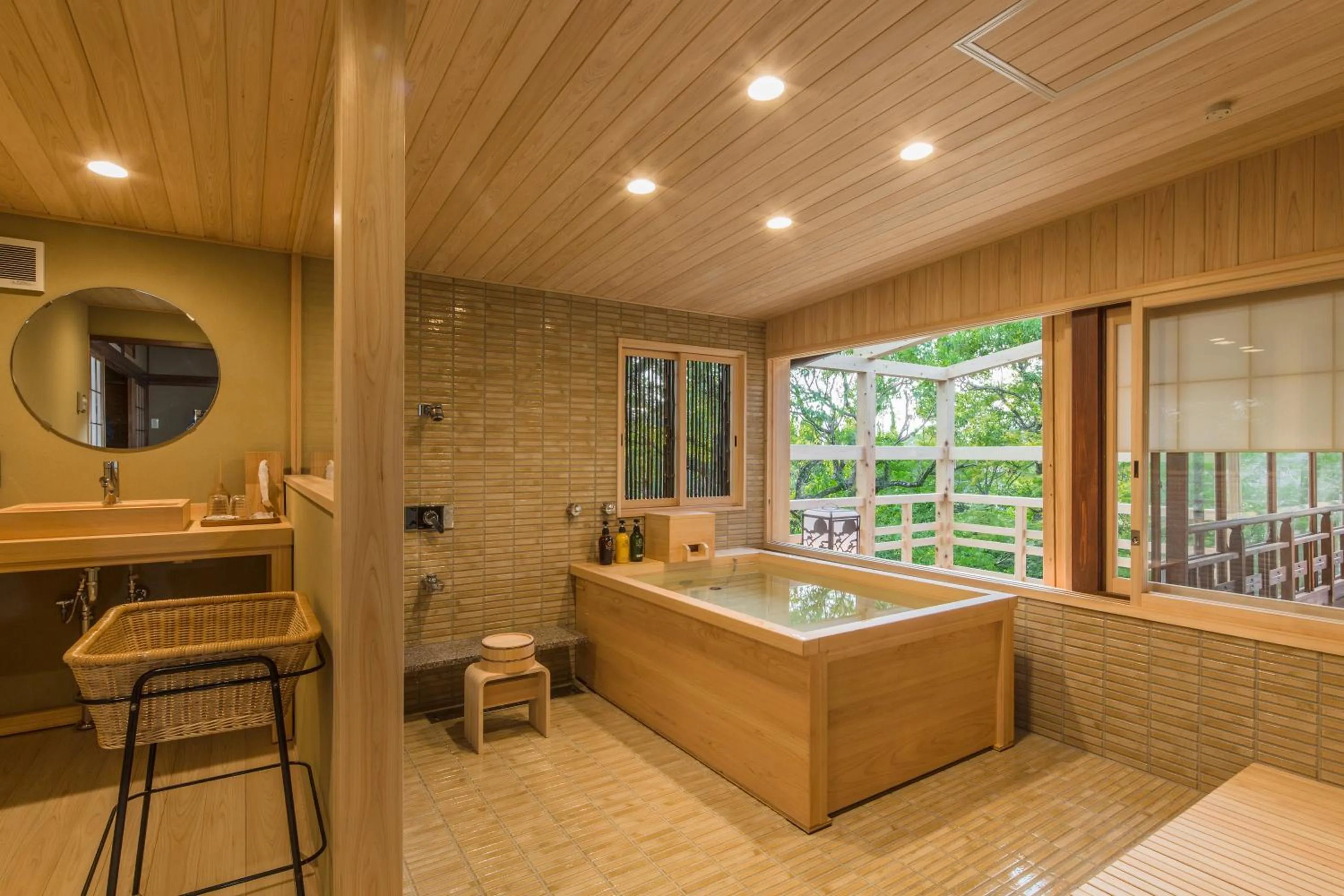 Spa and wellness centre/facilities in Kyoto Nanzenji Ryokan Yachiyo Established in 1915