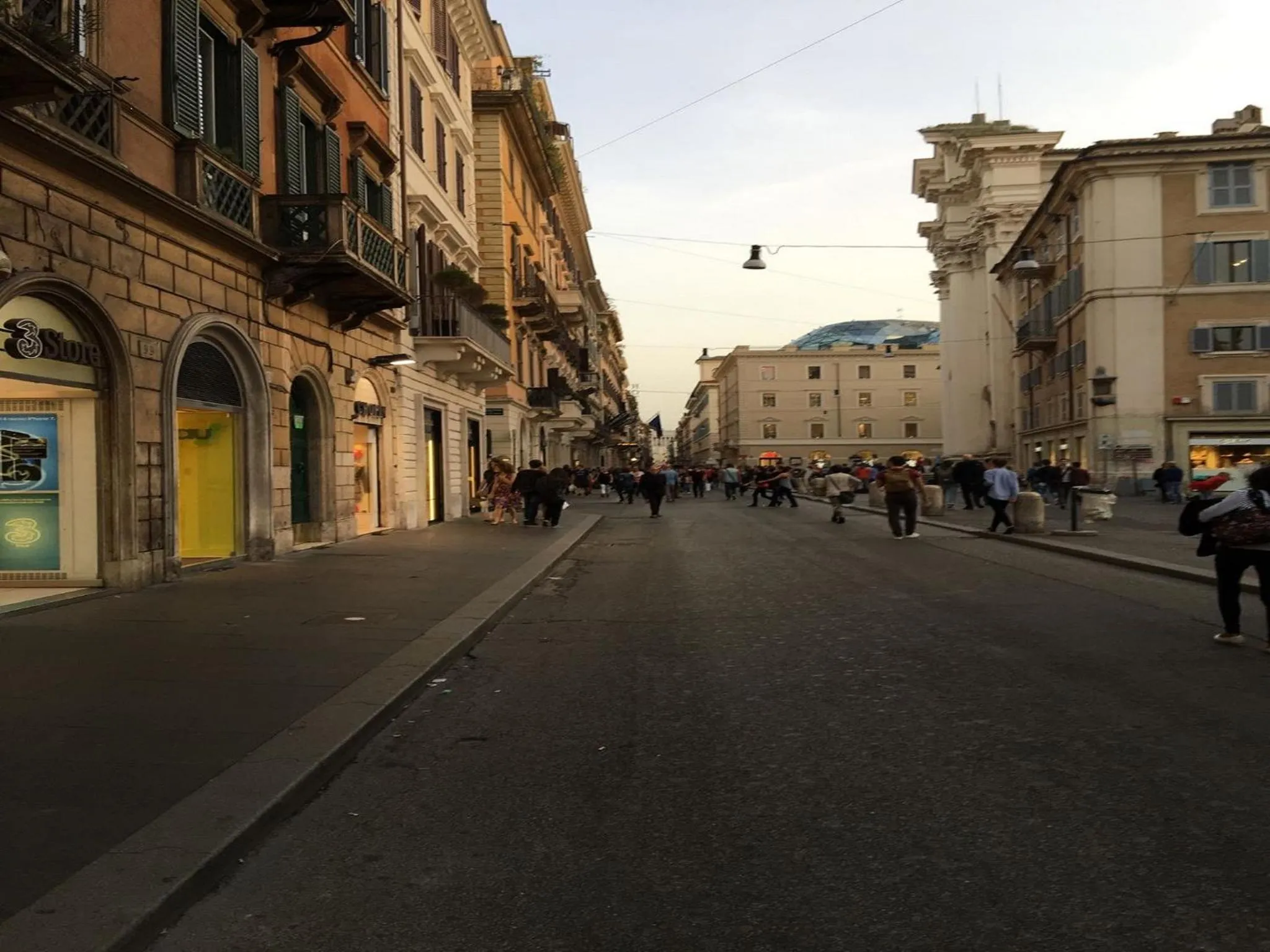 Property building in Condotti Apartment