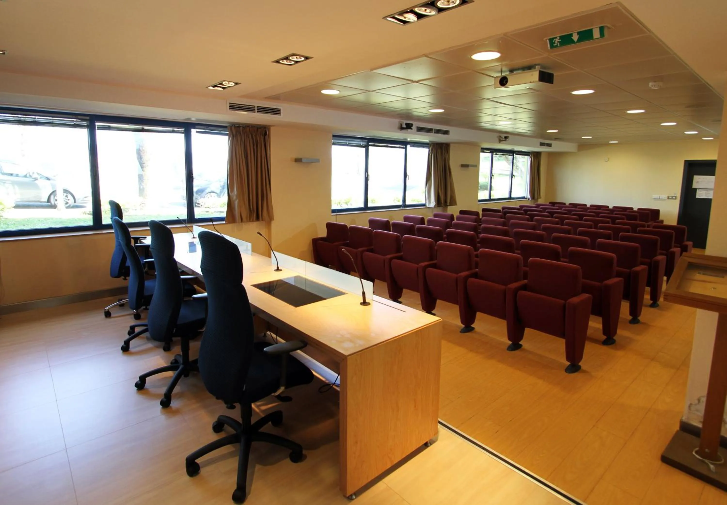 Meeting/conference room in Bilbao Hostel