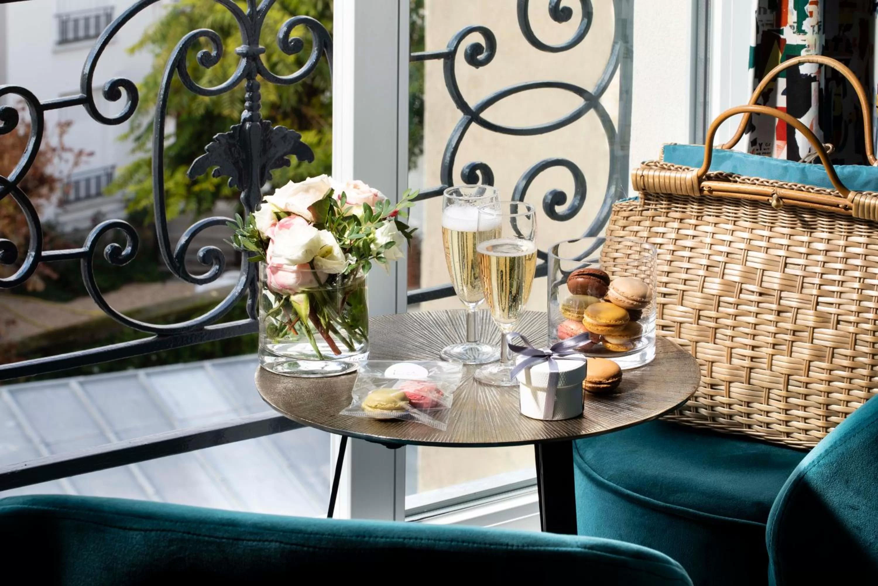 Hôtel des Arts Montmartre