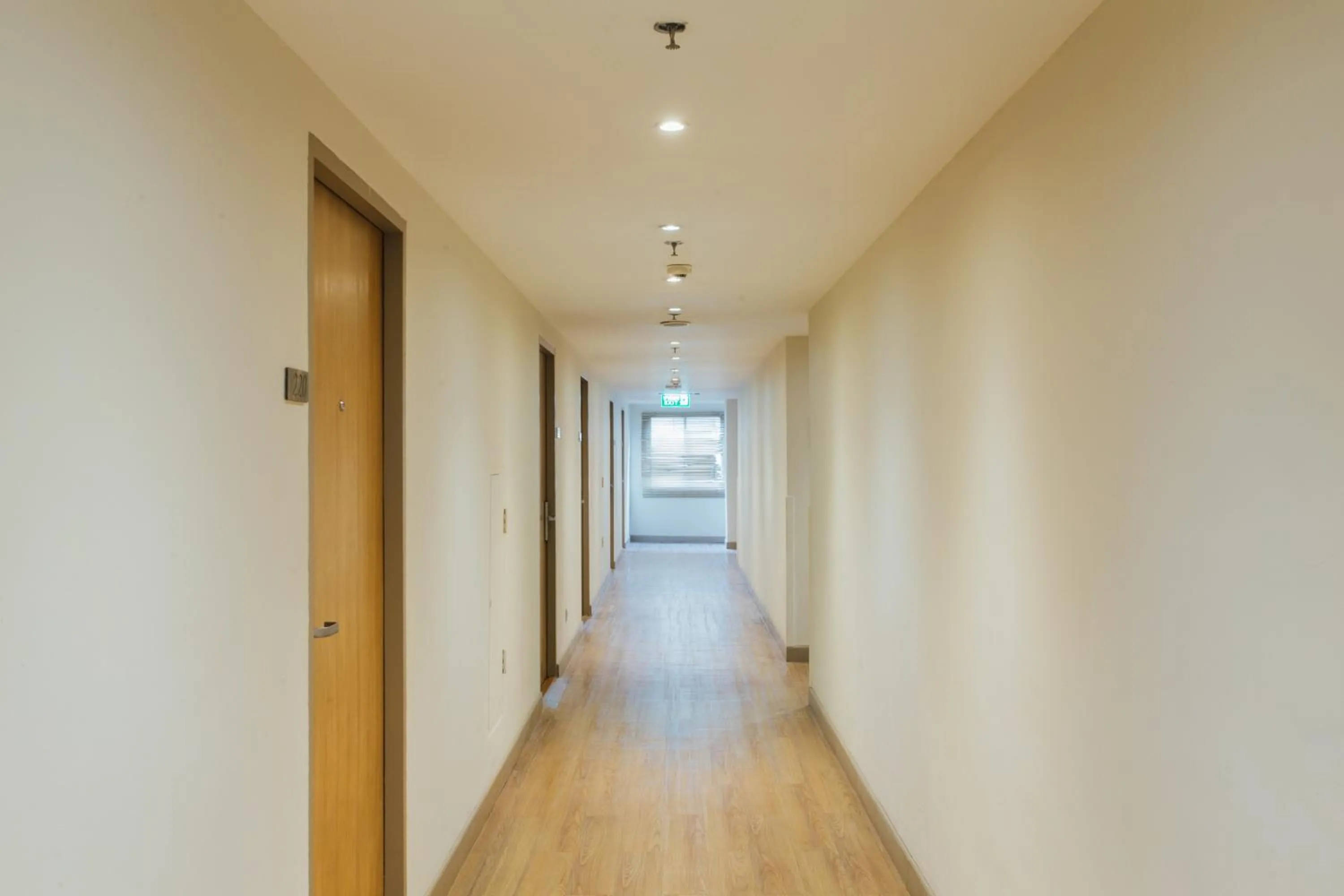 Area and facilities in Seasons Siam Hotel