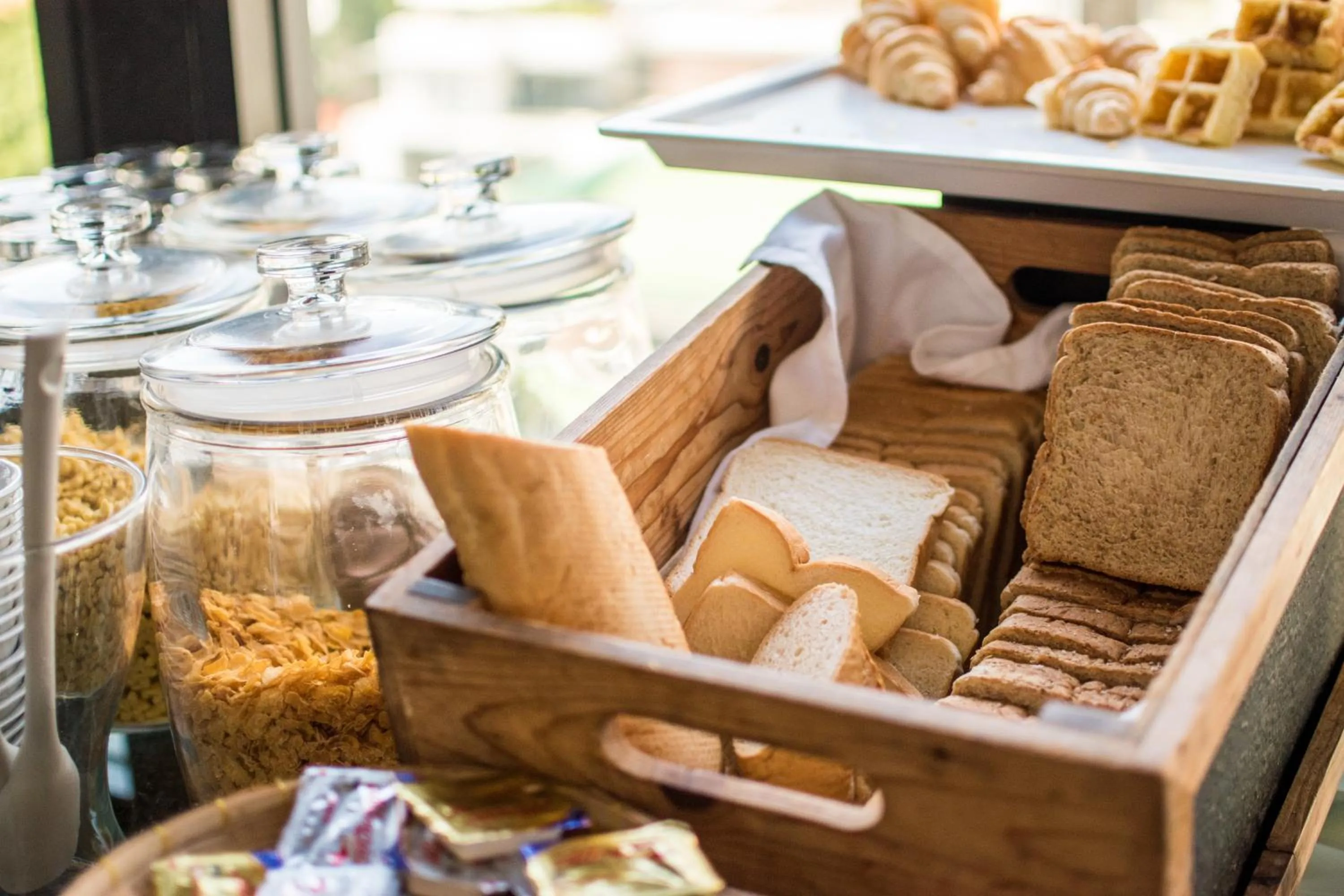 Breakfast in Hotel Clover Asoke - SHA Extra Plus