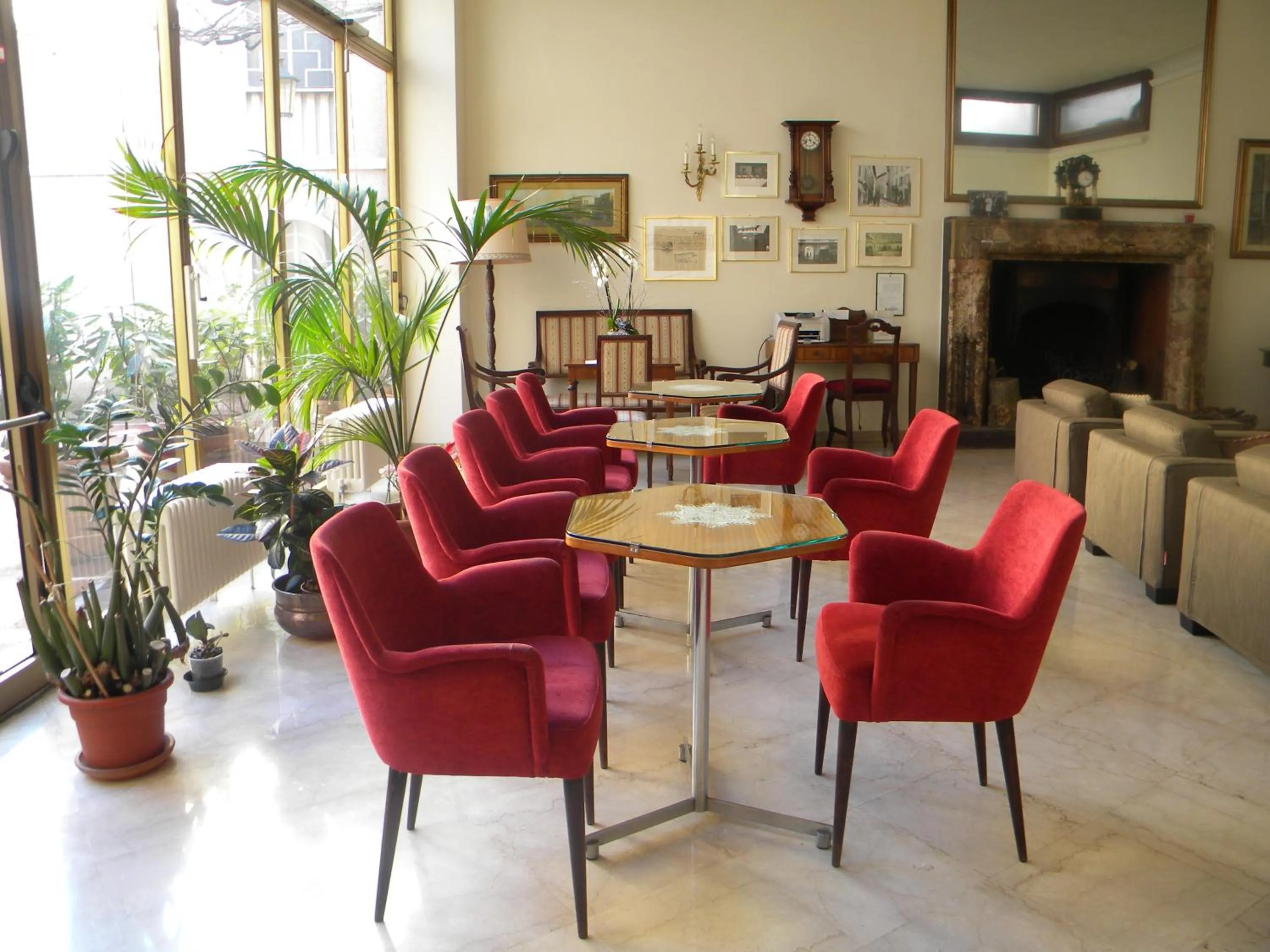 Lounge or bar in Hotel Tre Re