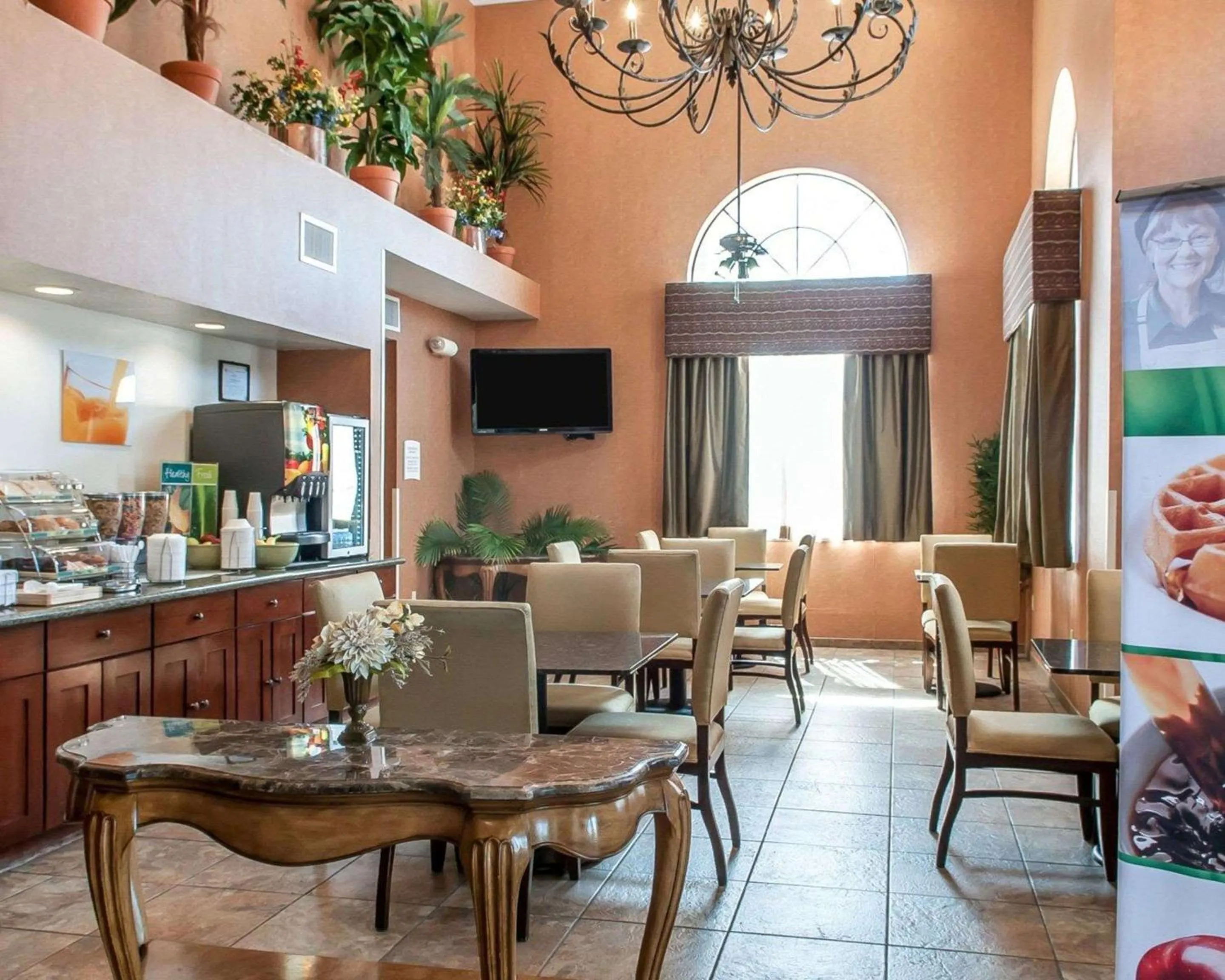 Restaurant/Places to Eat in Quality Inn & Suites Hobbs