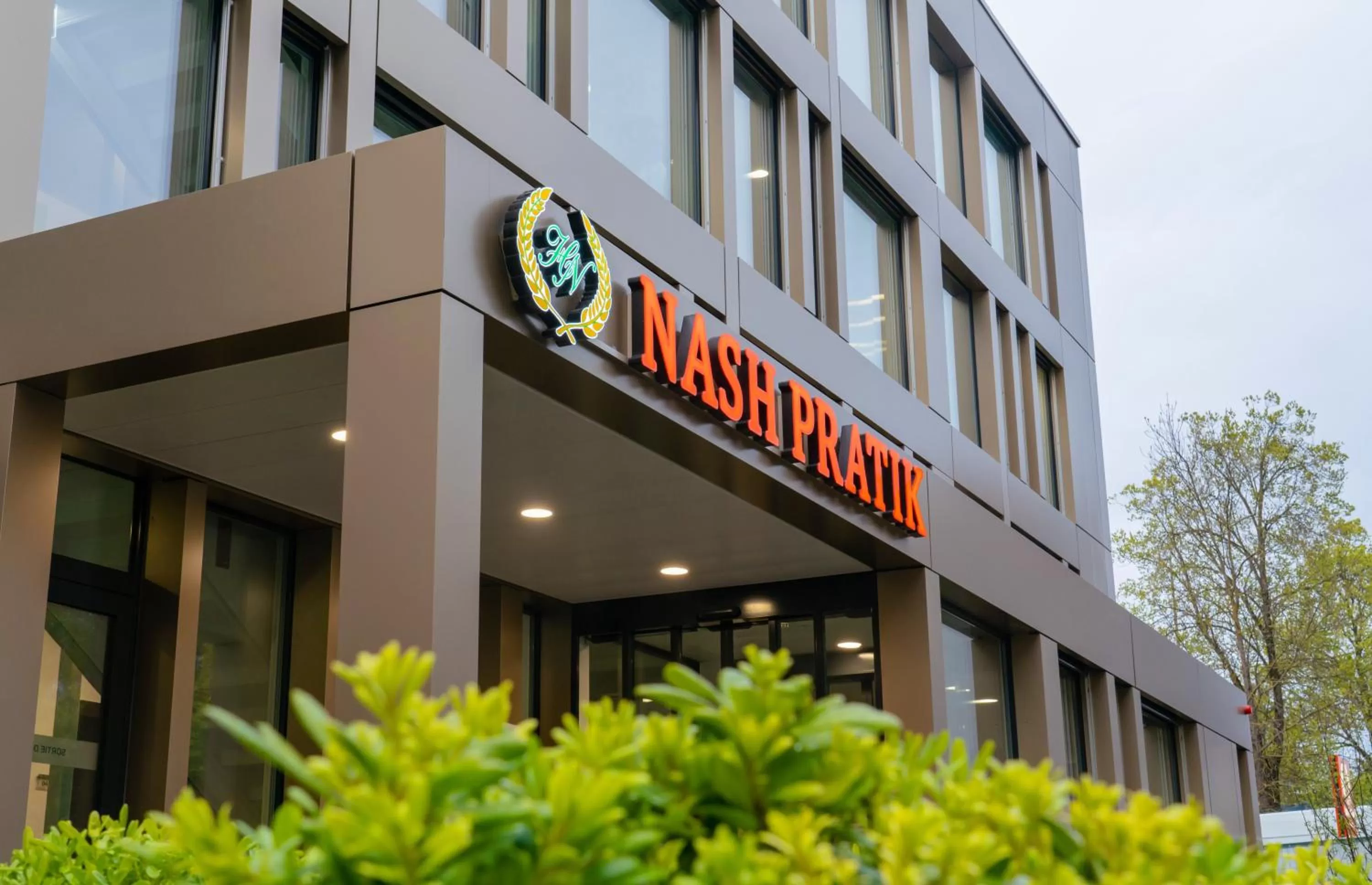 Facade/entrance in Nash Pratik Hotel