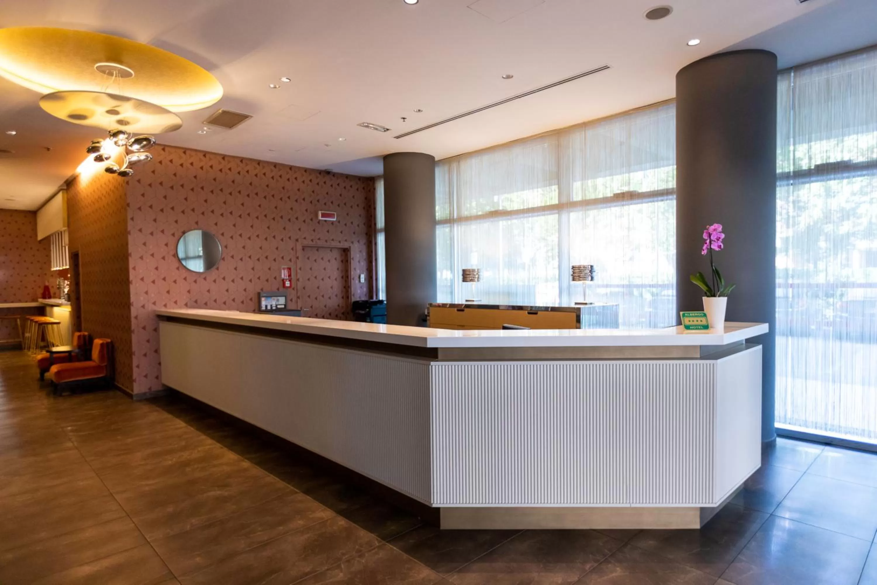 Lobby or reception in Ramada Plaza by Wyndham Milano