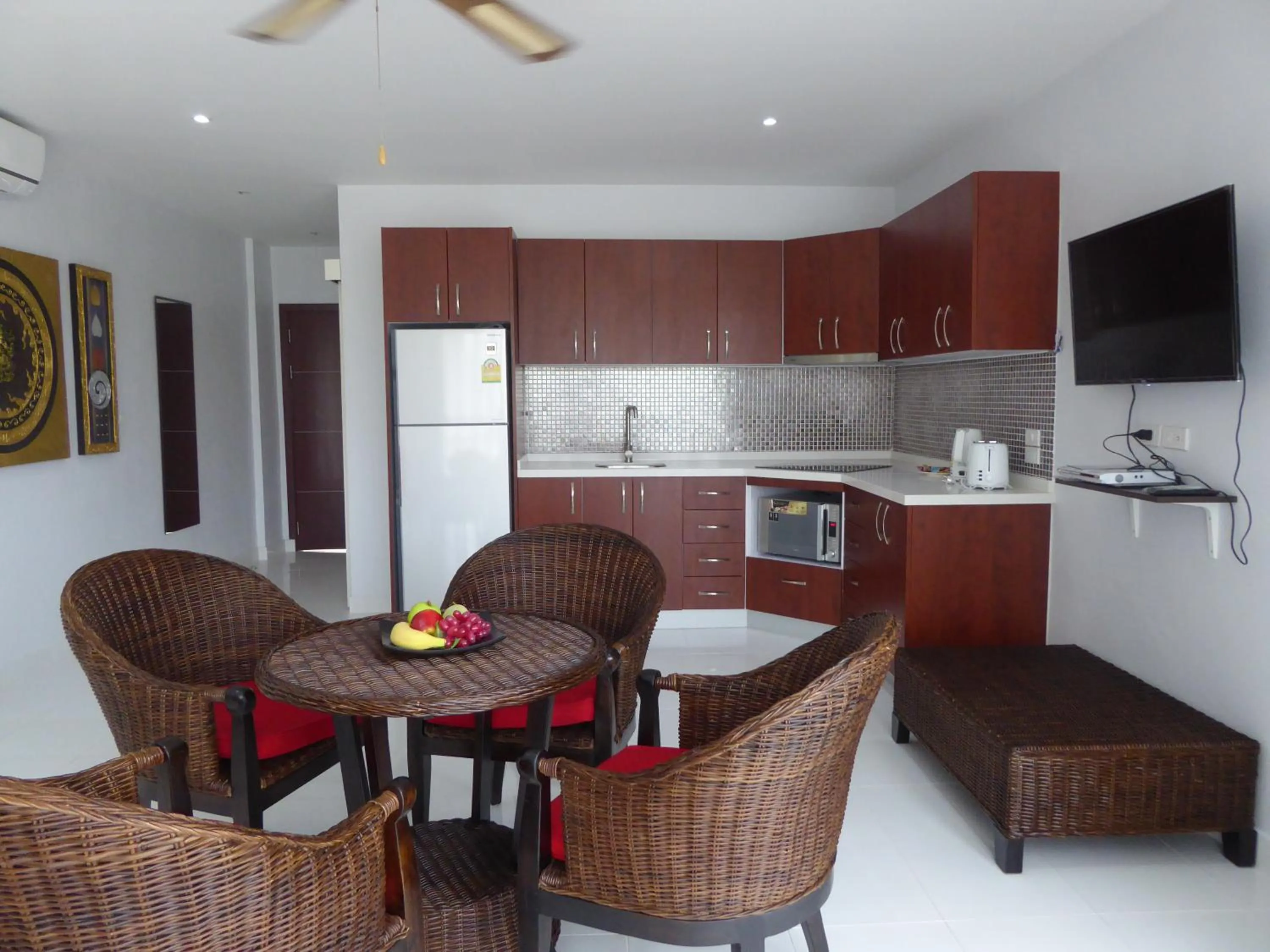 TV and multimedia in The Orchid Beach Resort @ VIP Chain Resort