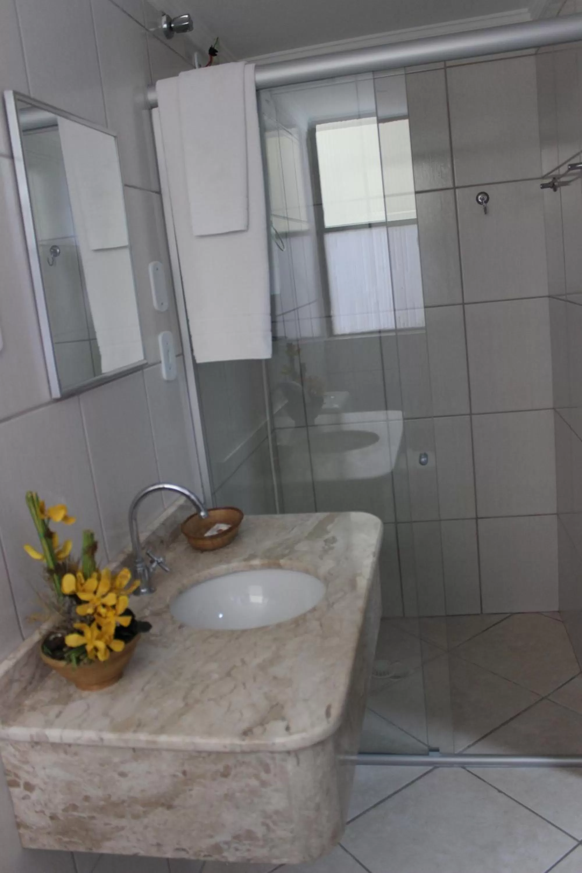 Bathroom in Novo Hotel Herta