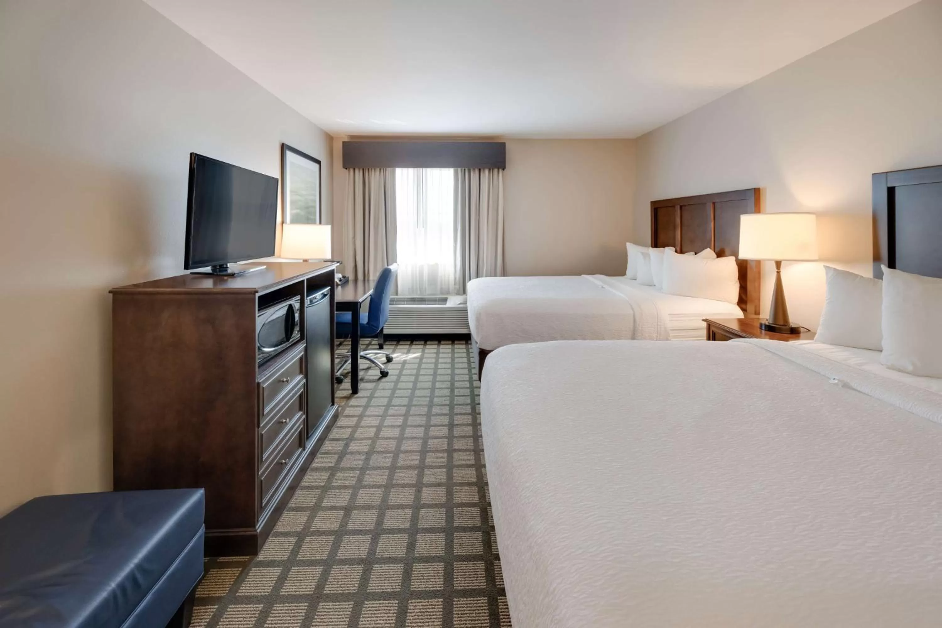 Queen Room with Two Queen Beds and Communication Assistance in Best Western North Bryant Inn