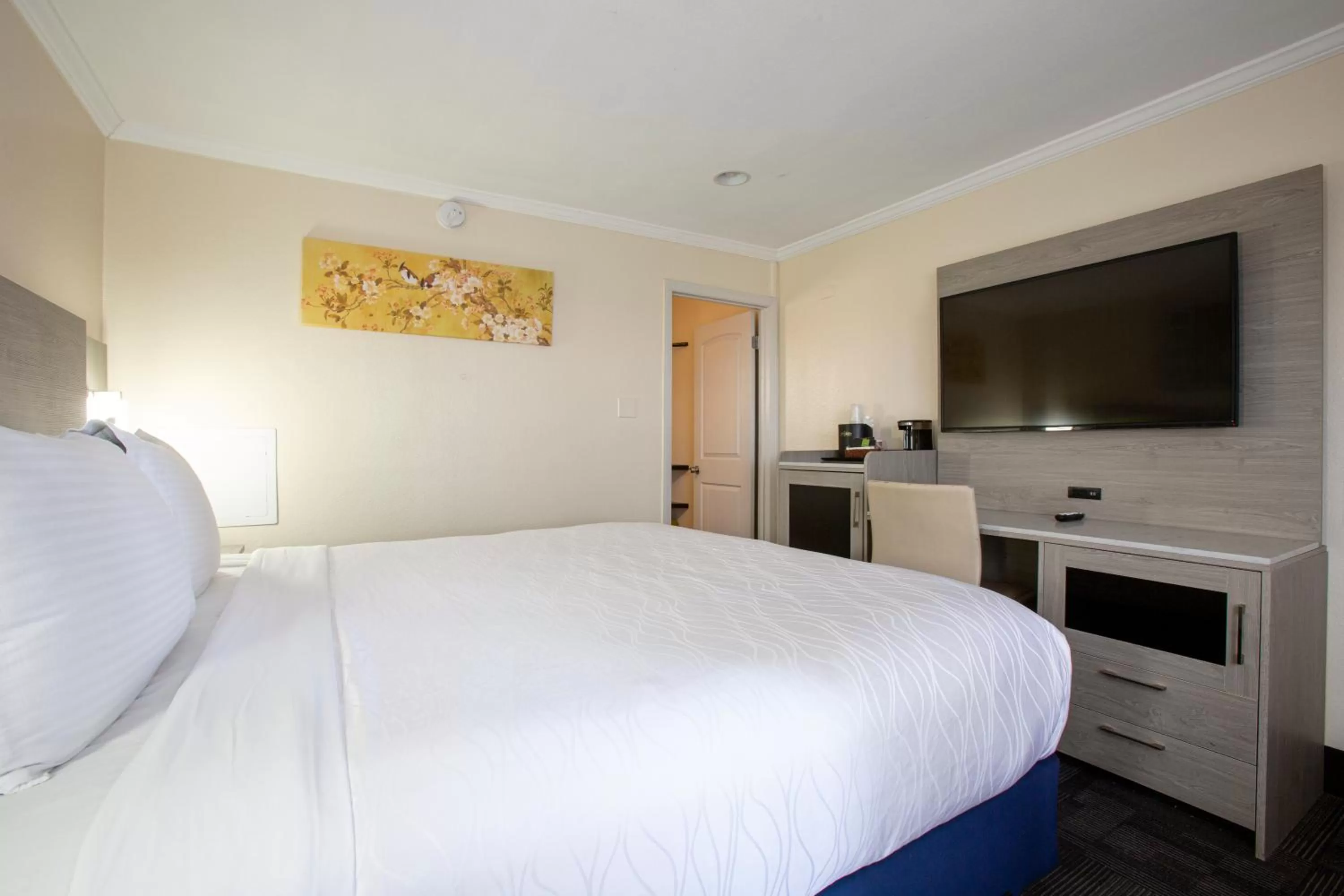 Bedroom, Bed in Hotel Aspen Flagstaff/ Grand Canyon InnSuites