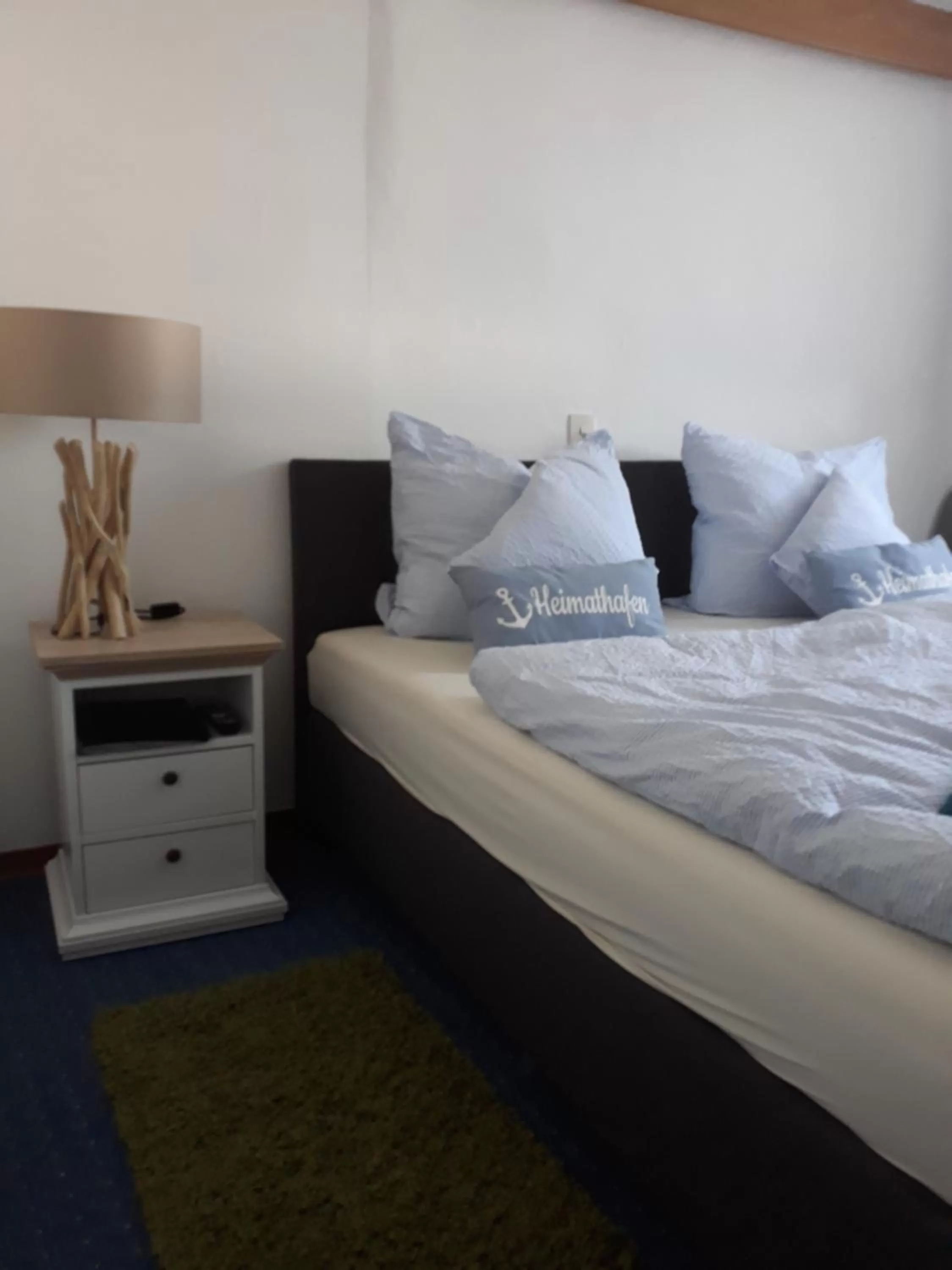 Bed in Rathausschenke Münstermaifeld