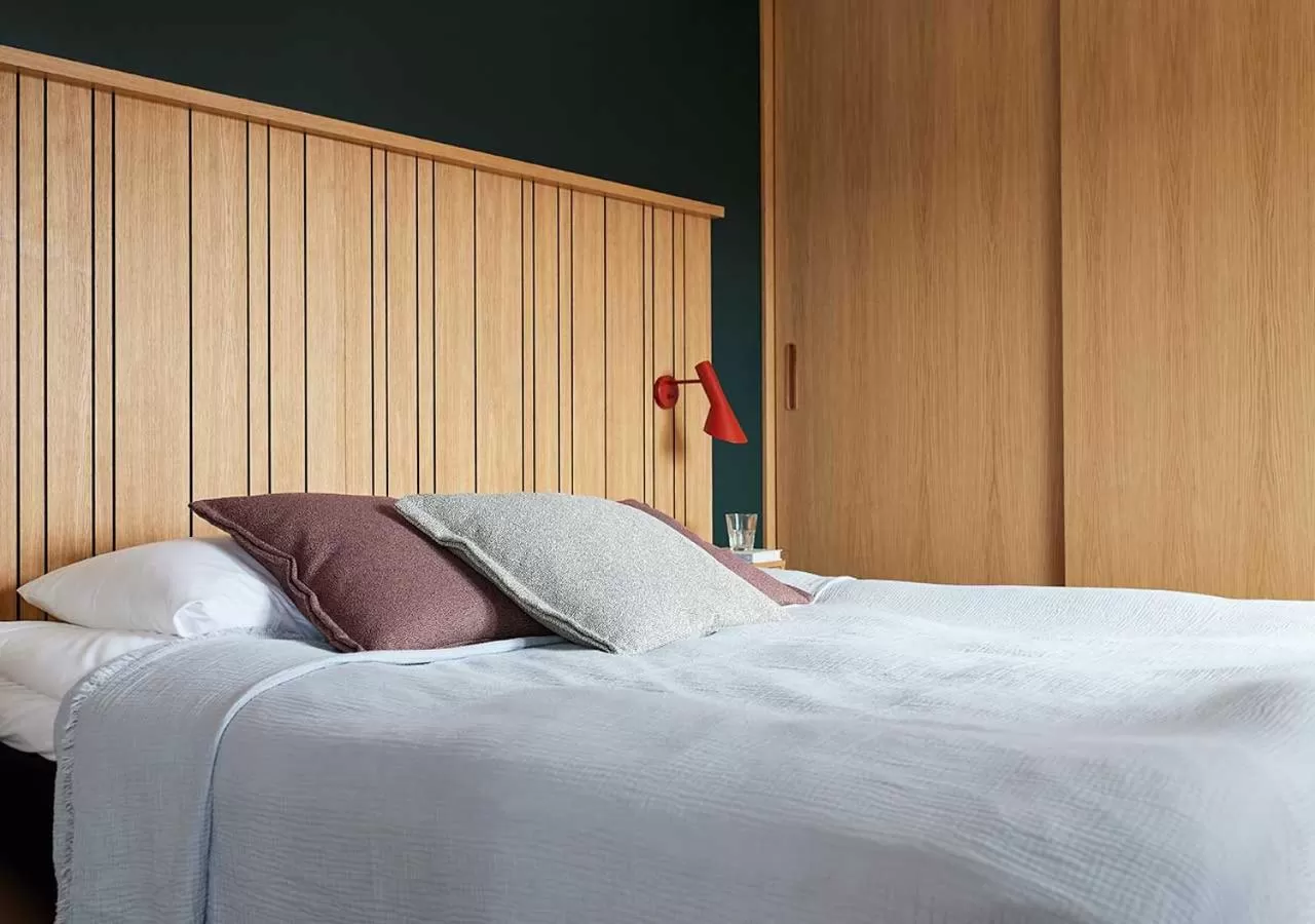 Bedroom, Bed in Charlottehaven