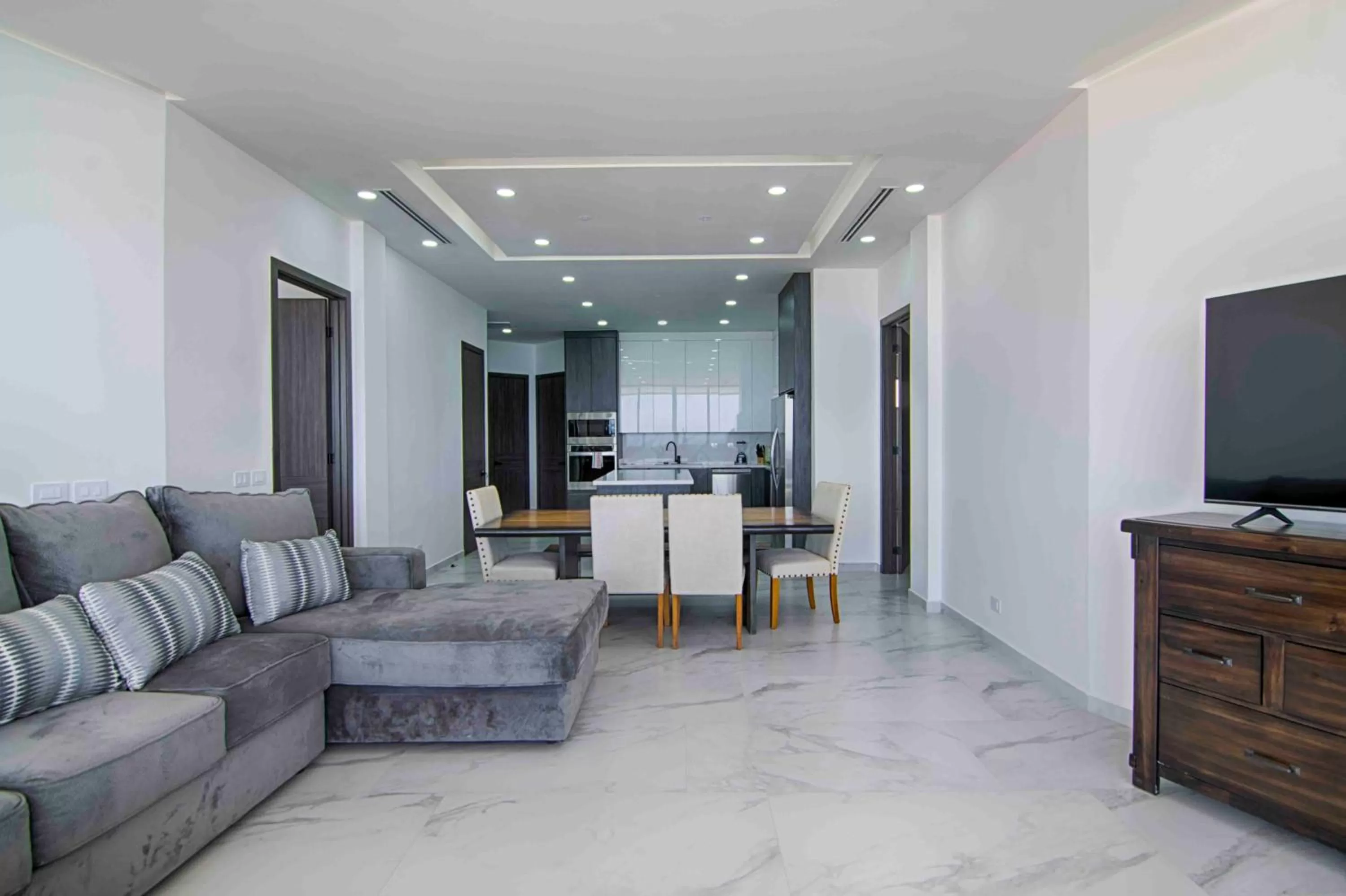 Esmeralda Beach Resort