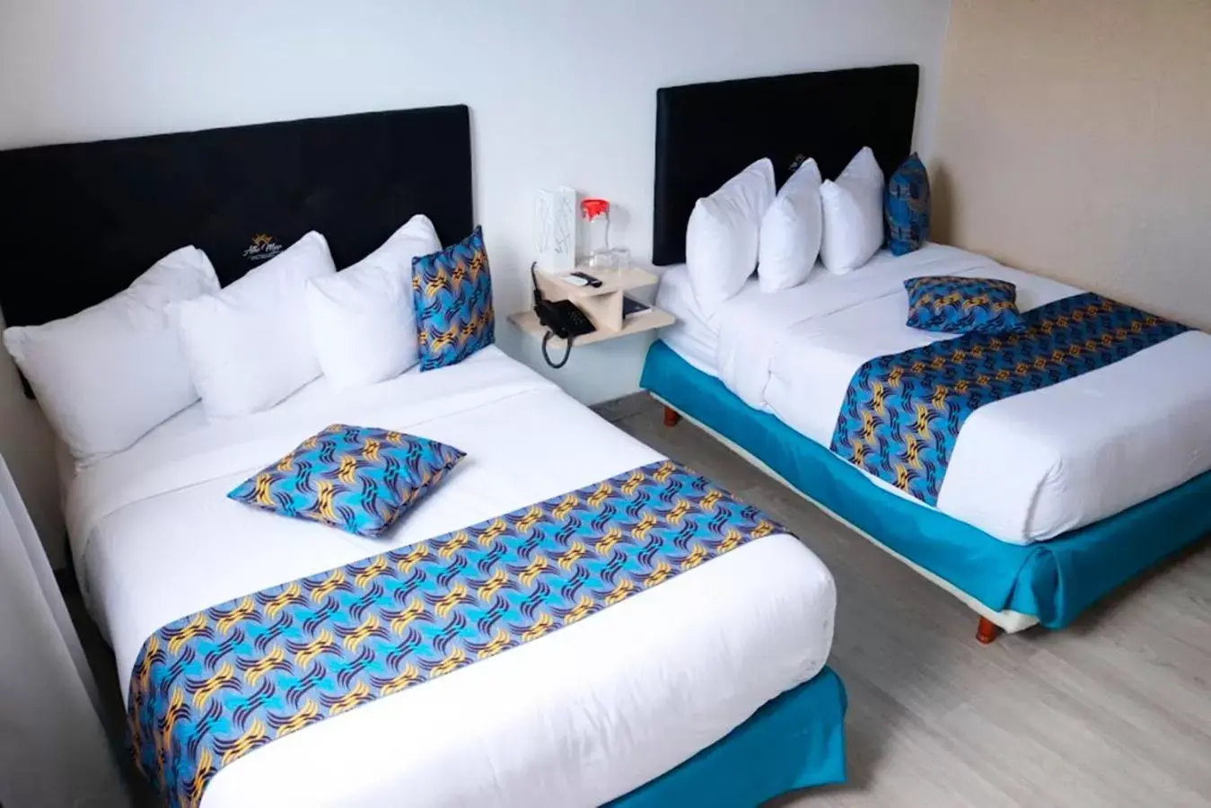 Classic Quadruple Room in Hotel Alto Mar Classic Quadruple Room in Hotel Alto Mar