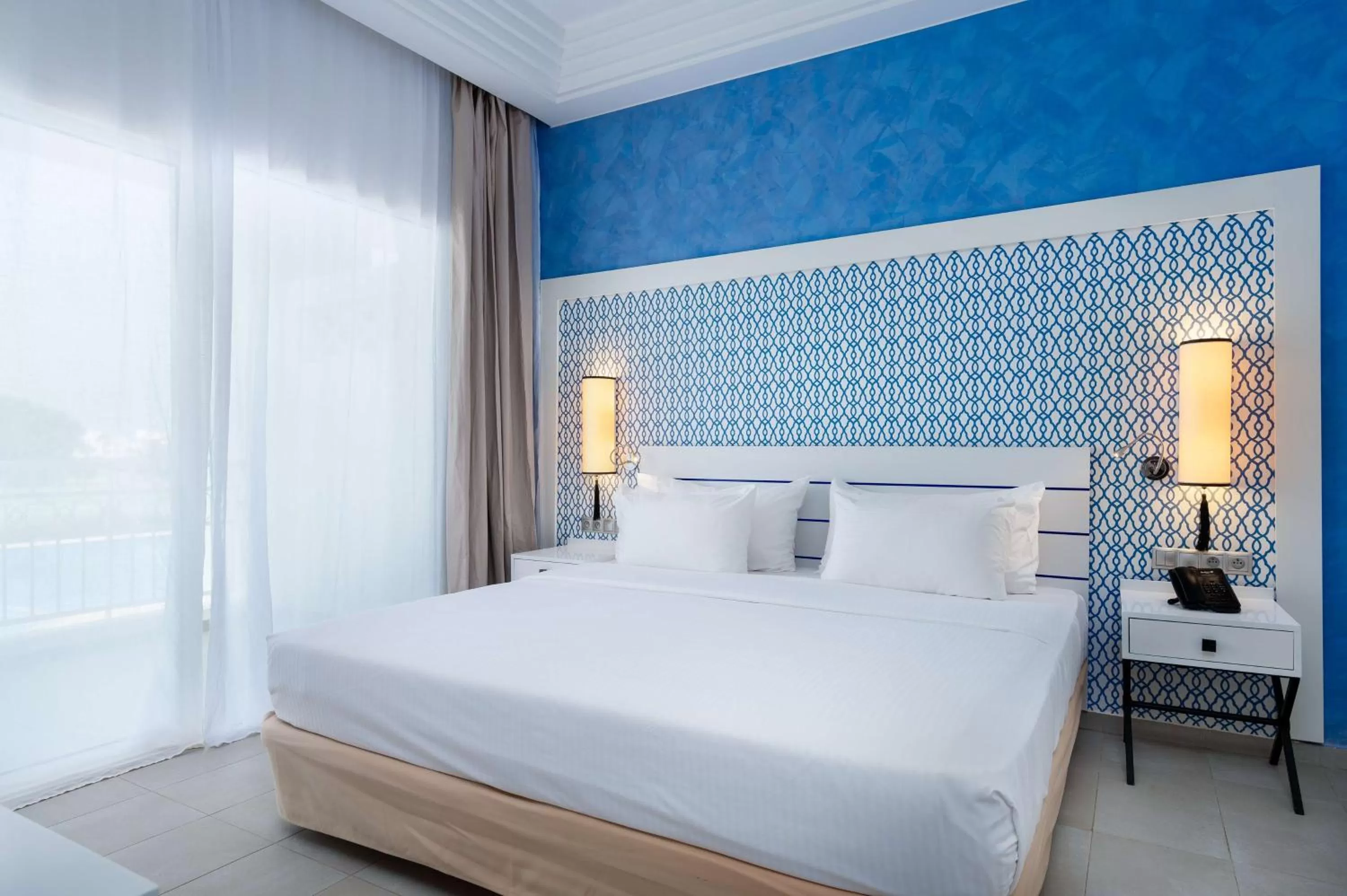 Photo of the whole room, Bed in Radisson Blu Resort, Saidia Garden