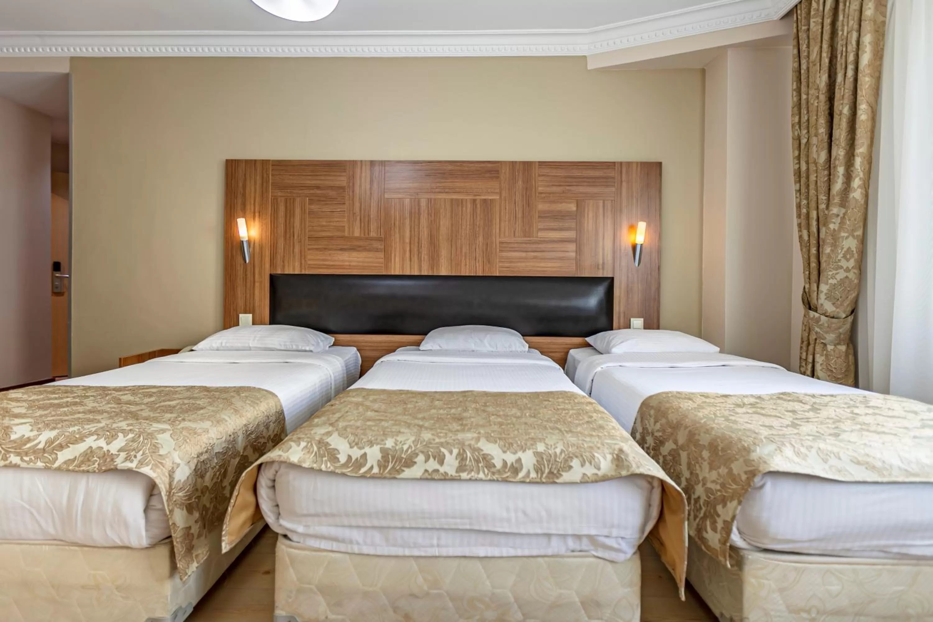 Bed in Elasophia Hotel