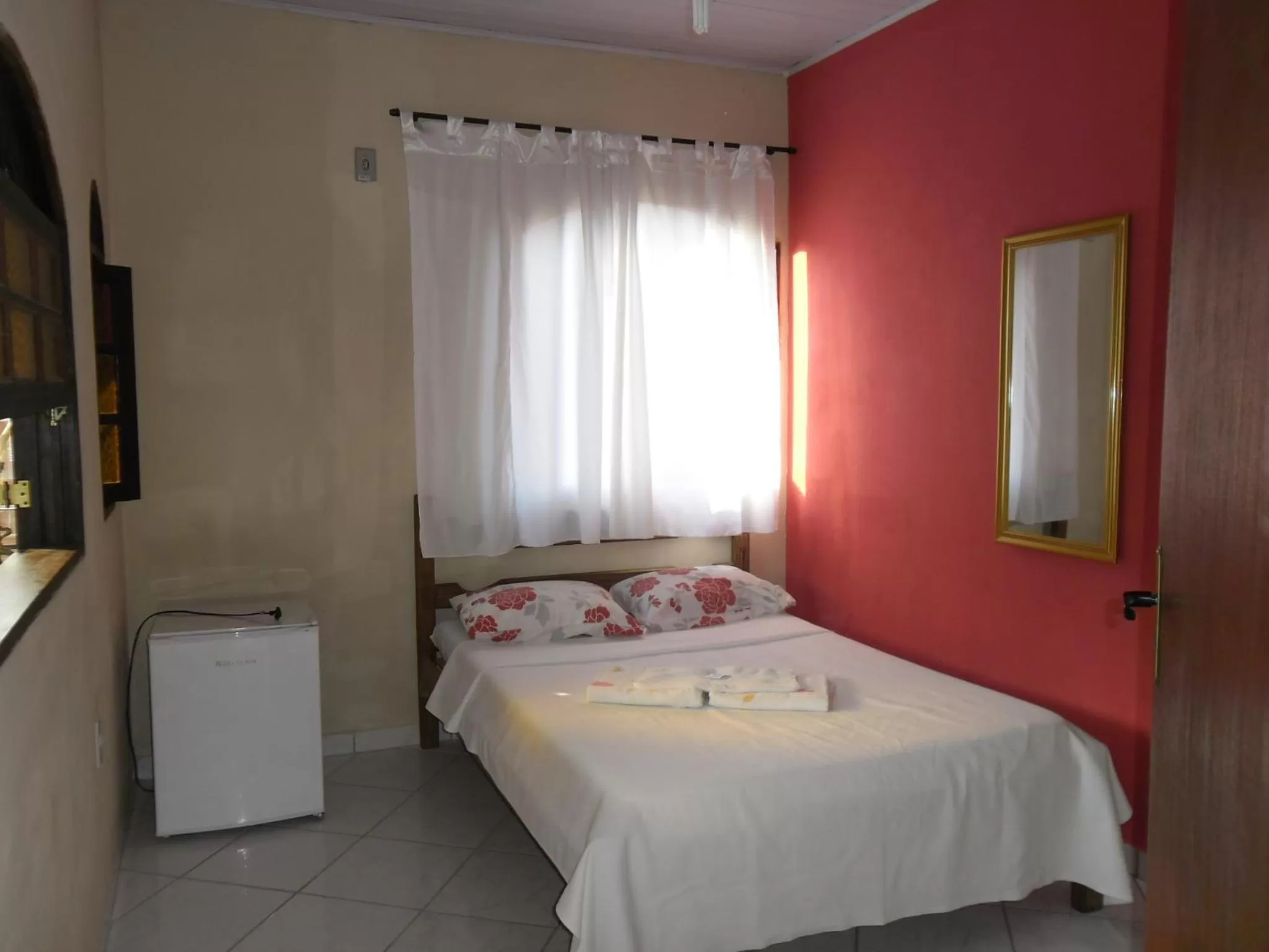 Day, Bed in Pousada da Rose Paraty