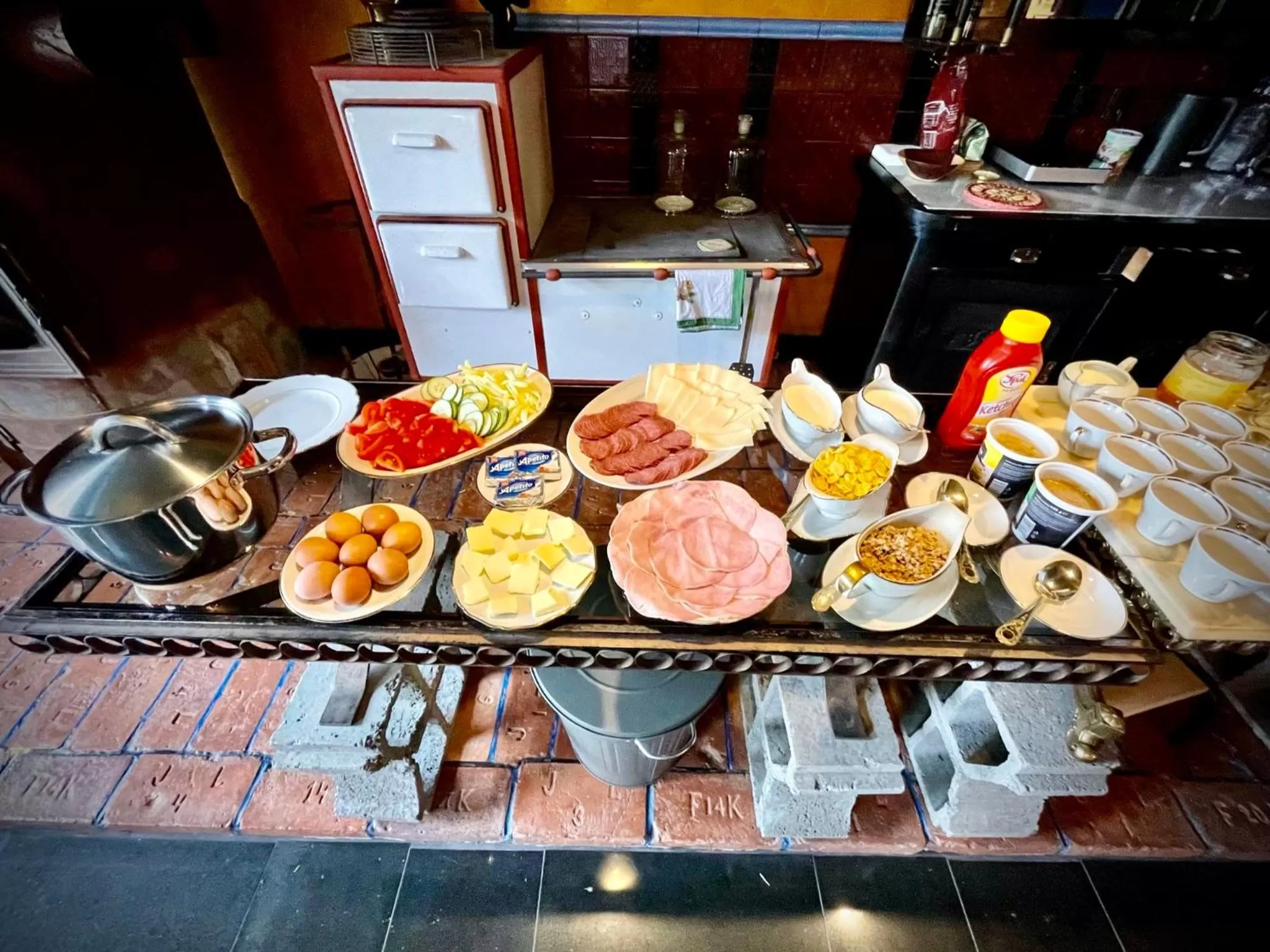 HARABURDI® Recyclart Hotel