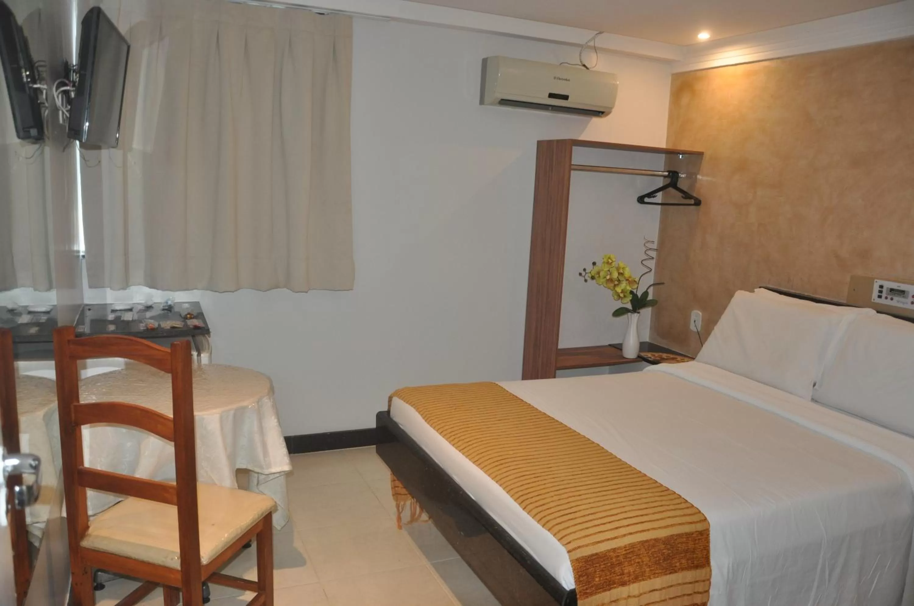 Bed in Hotel Sempre Bahia