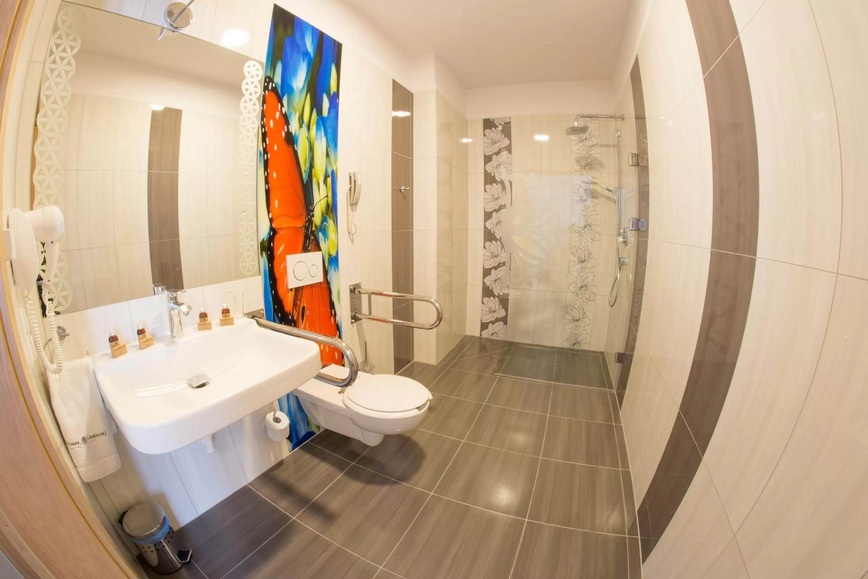 Shower in Dworek Góralski