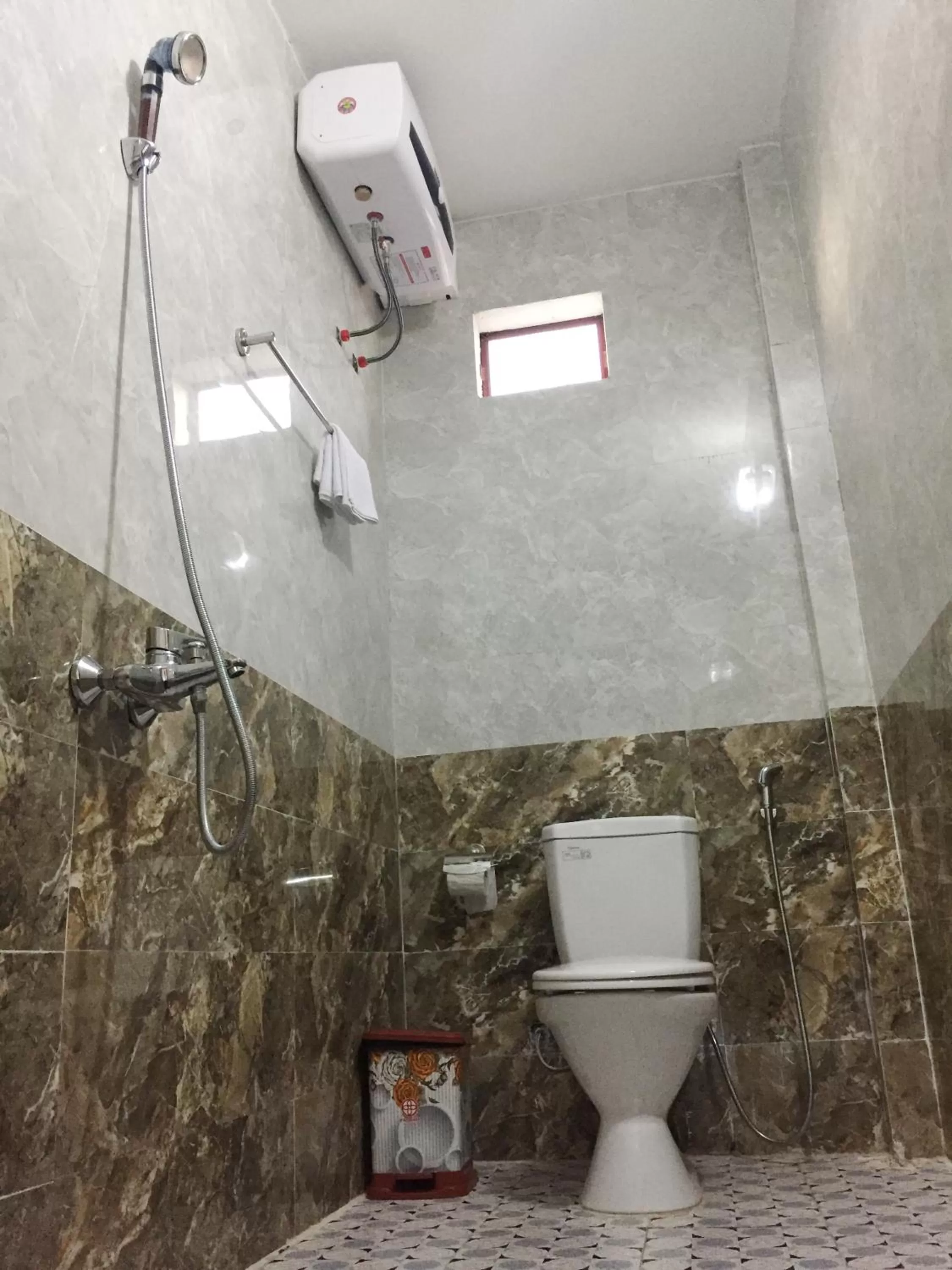 Toilet in Tam Coc Vinh Thinh Homestay