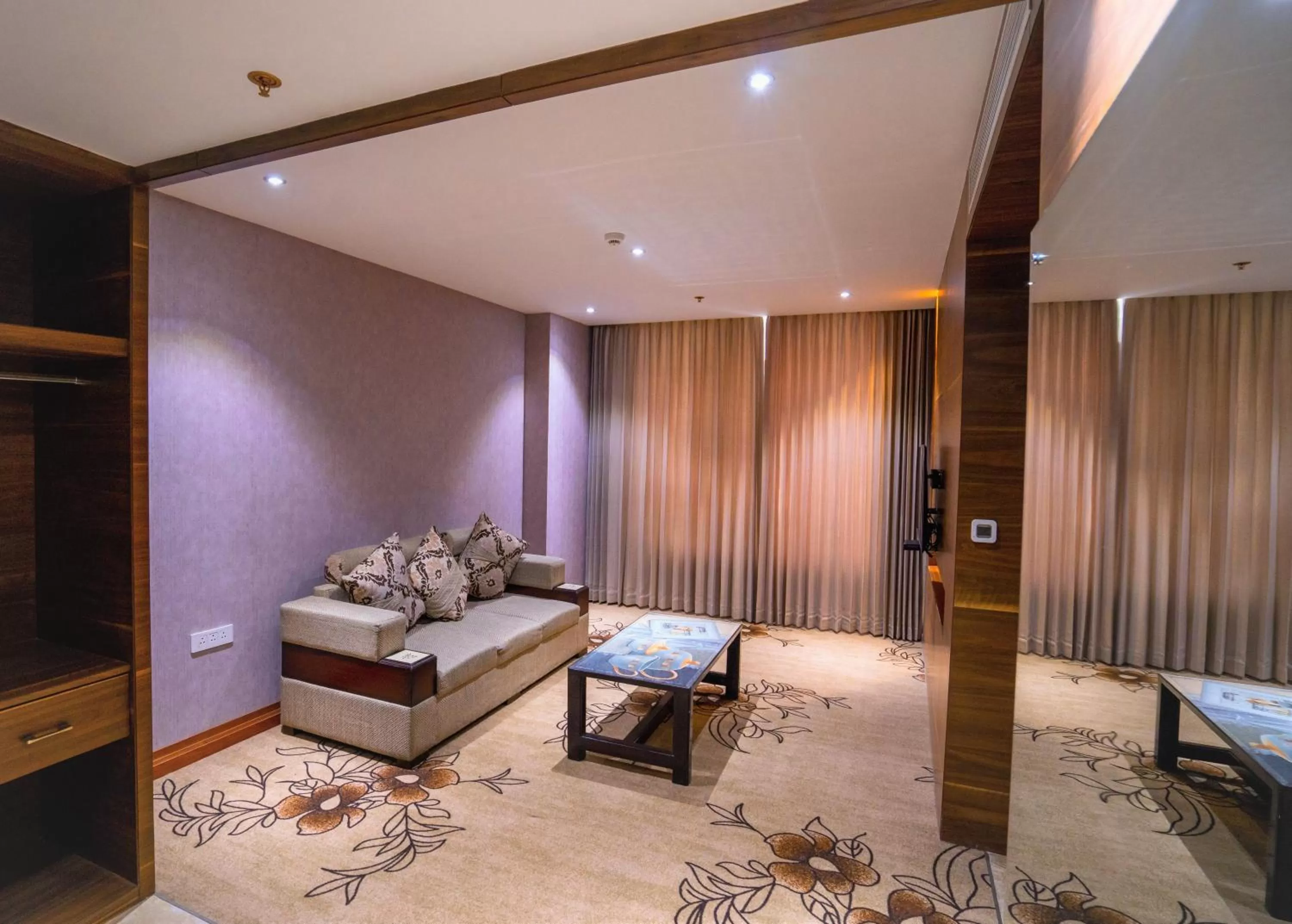 Living room, Bed in Hotel Hills