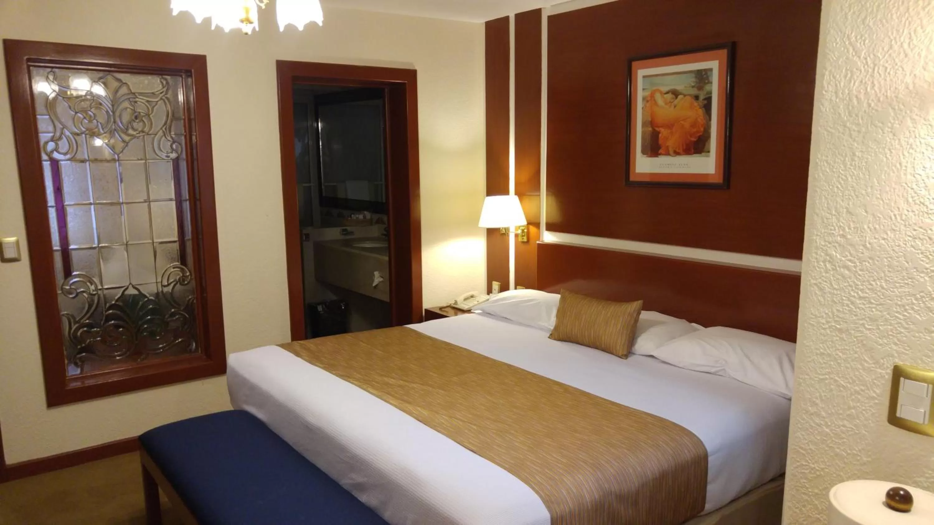 Bed in Country Plaza