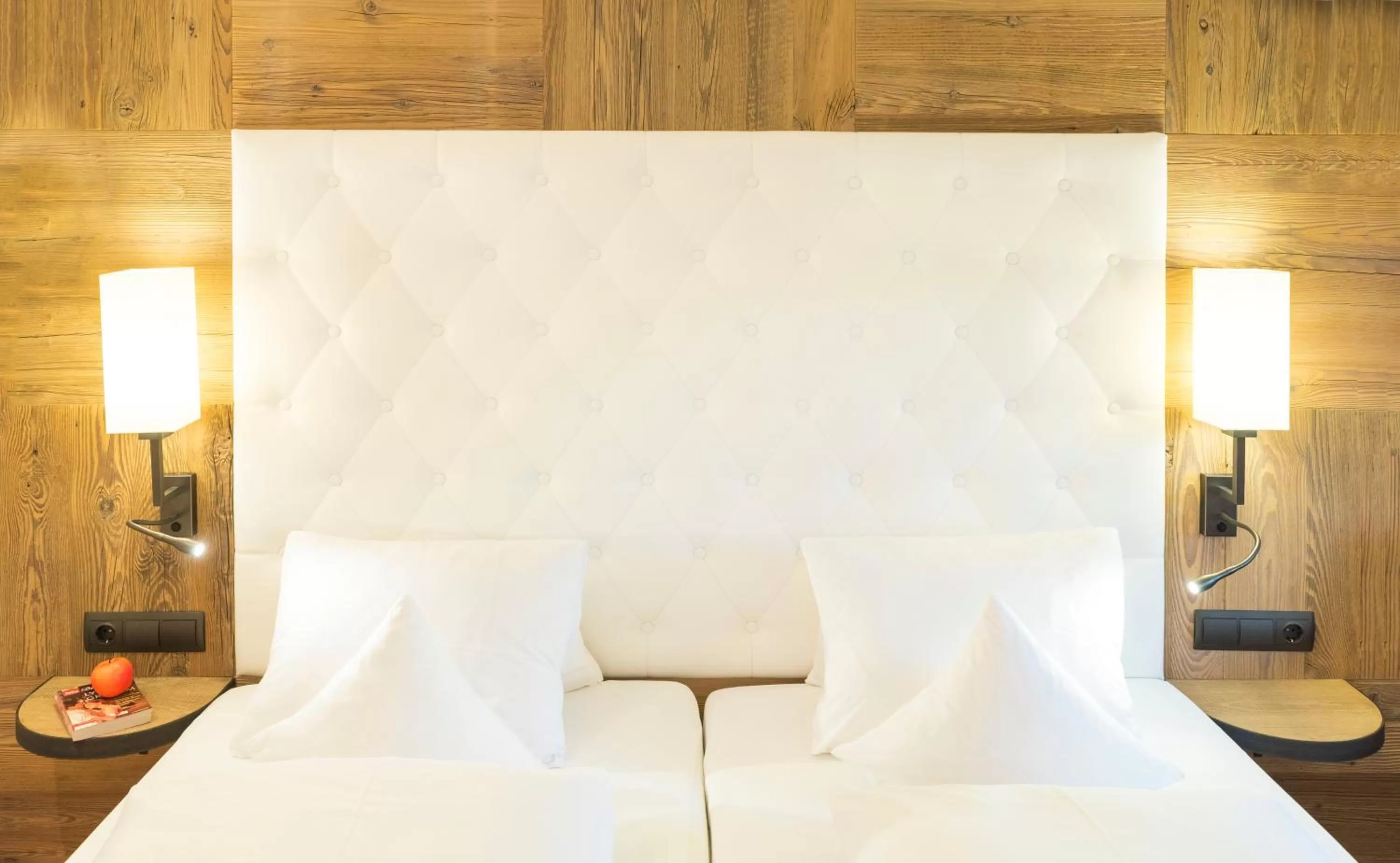 Bed, Room Photo in Natur & Spa Resort "Der Alpbacherhof" Superior