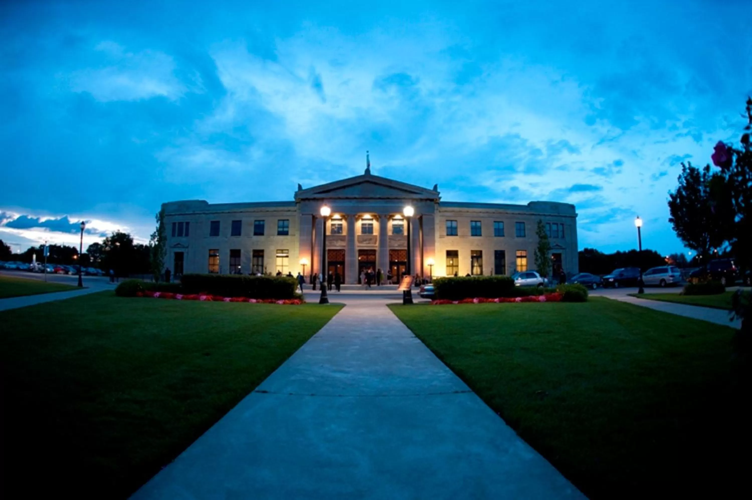 Area and facilities in Staybridge Suites Hamilton - Downtown by IHG