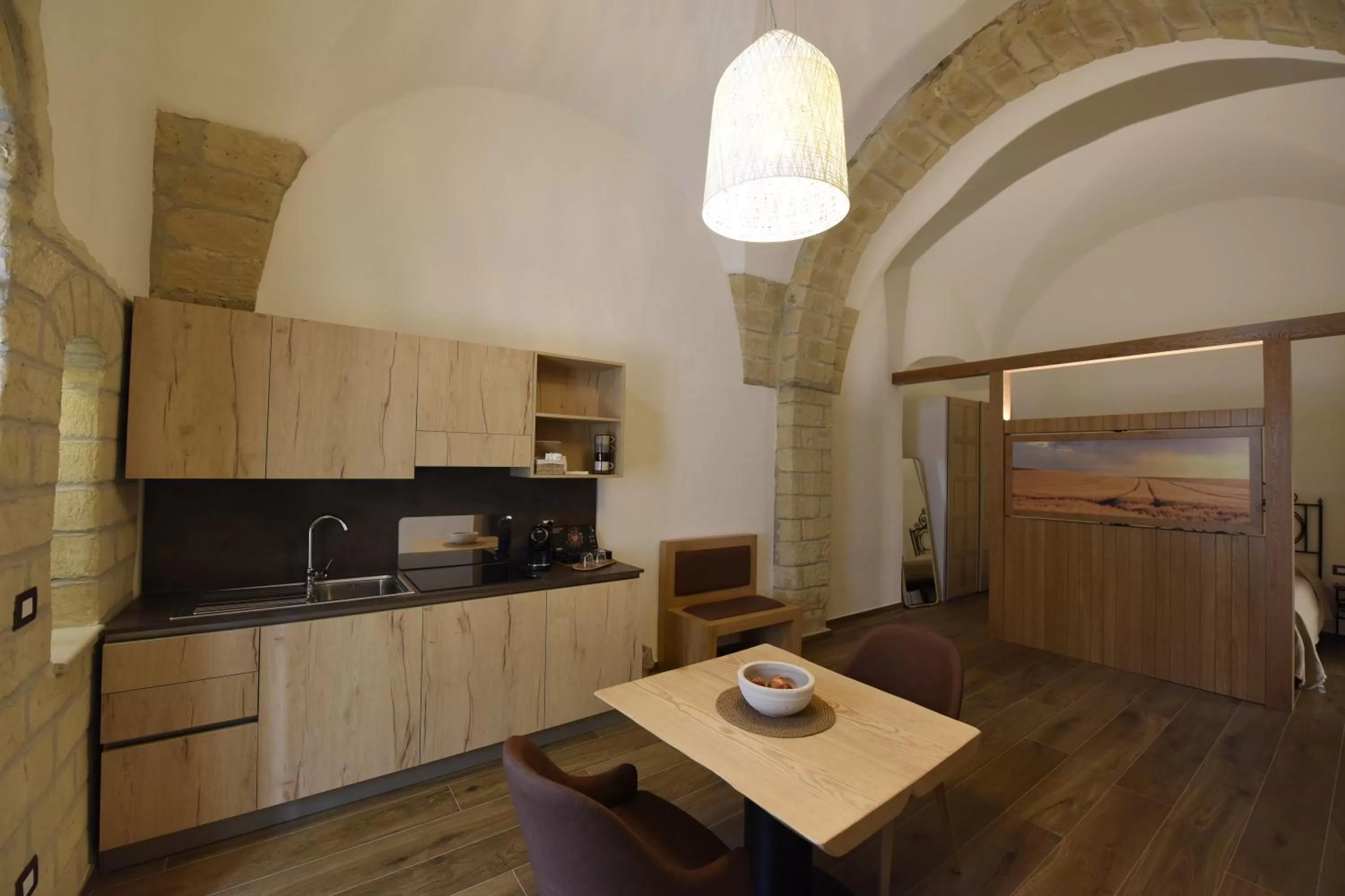 Kitchen/Kitchenette in GAPO Rooms