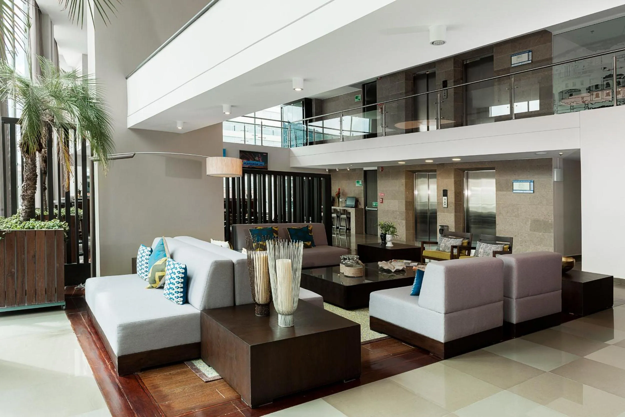 Lobby or reception in Hotel bh Usaquén