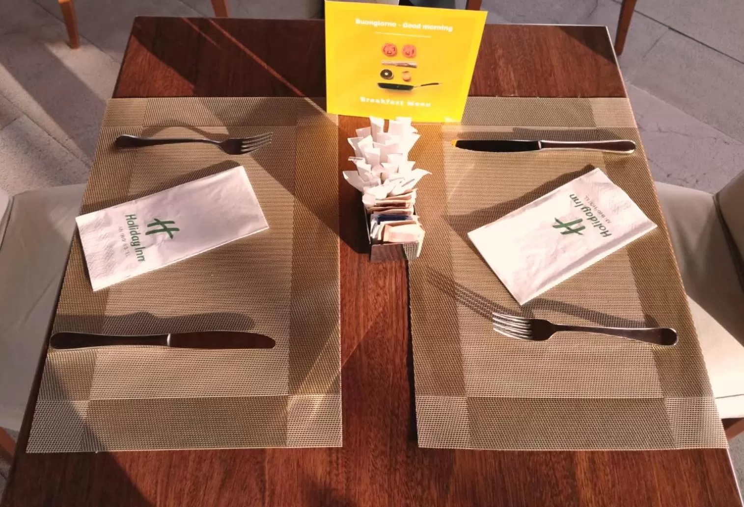 Restaurant/places to eat in Holiday Inn Cagliari by IHG