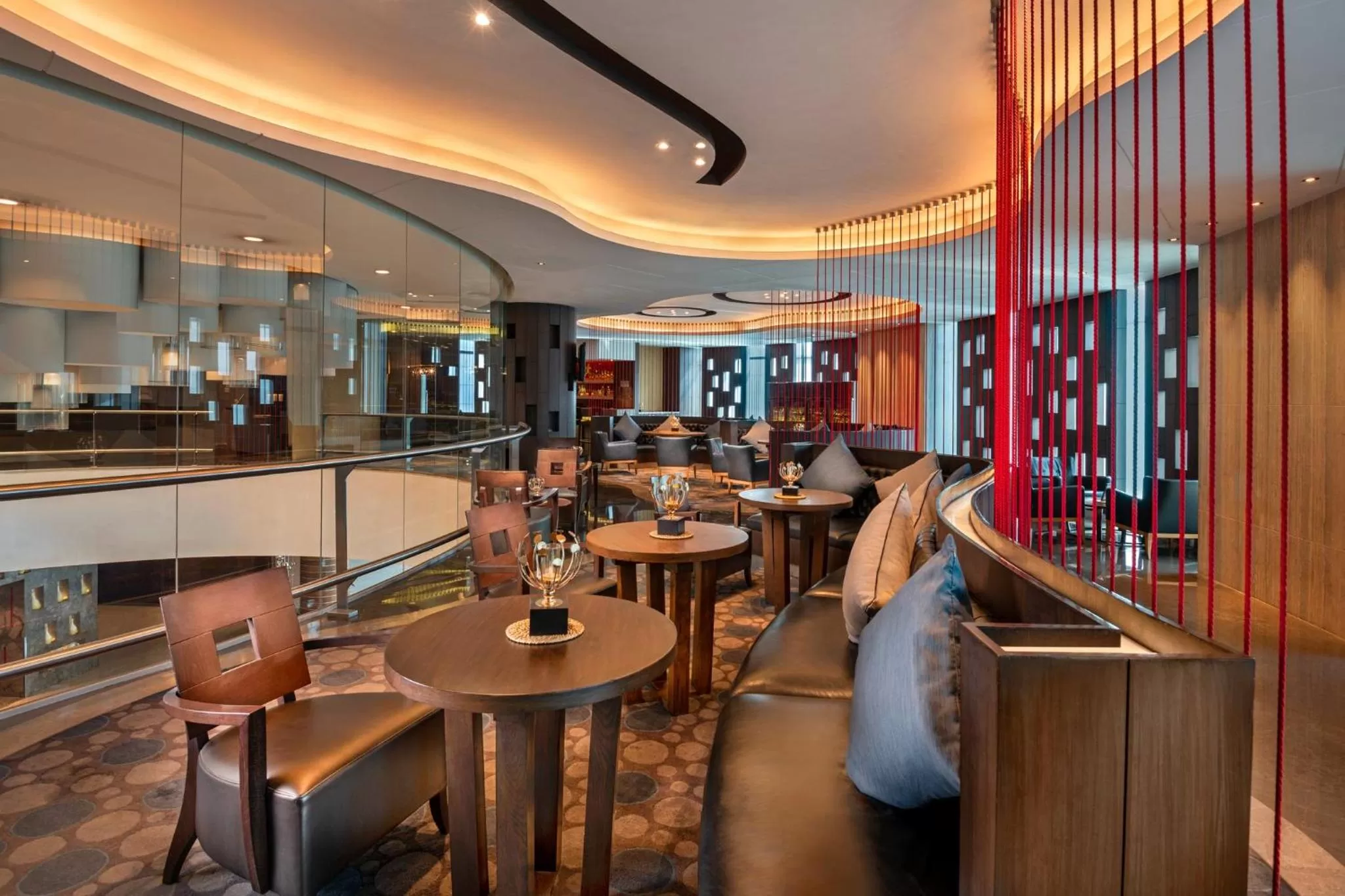 Lounge or bar in Crowne Plaza Greater Noida by IHG