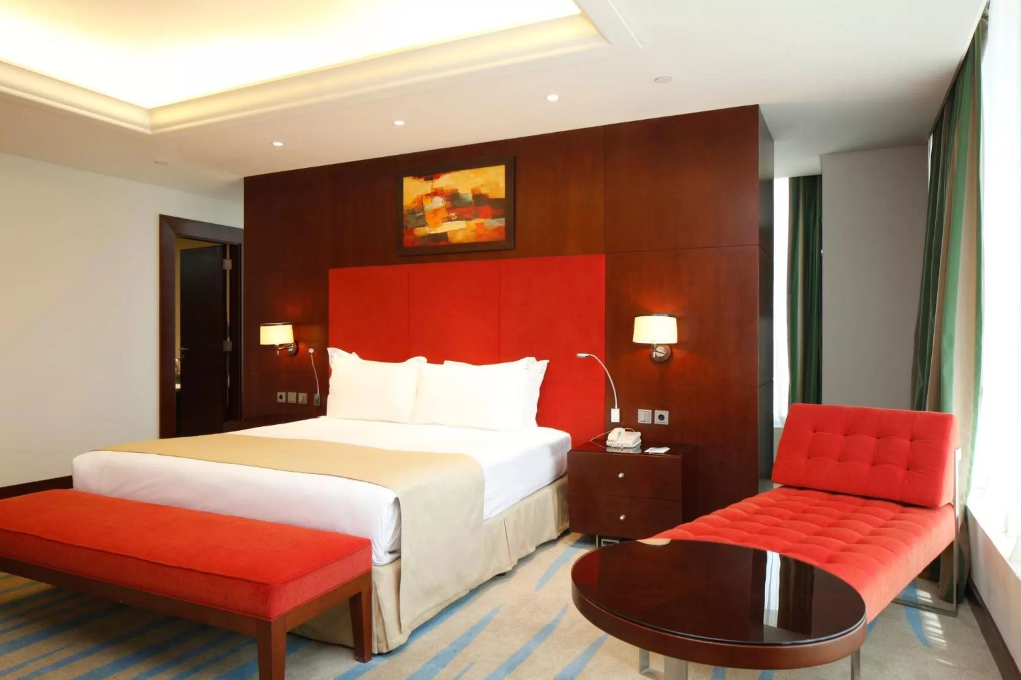 Photo of the whole room, Bed in Holiday Inn Olaya by IHG