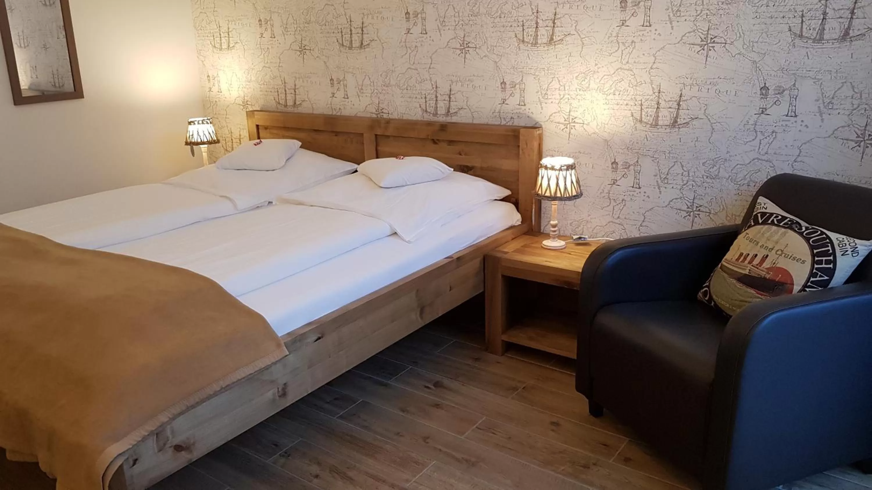 Photo of the whole room, Bed in Hotel Aquarius