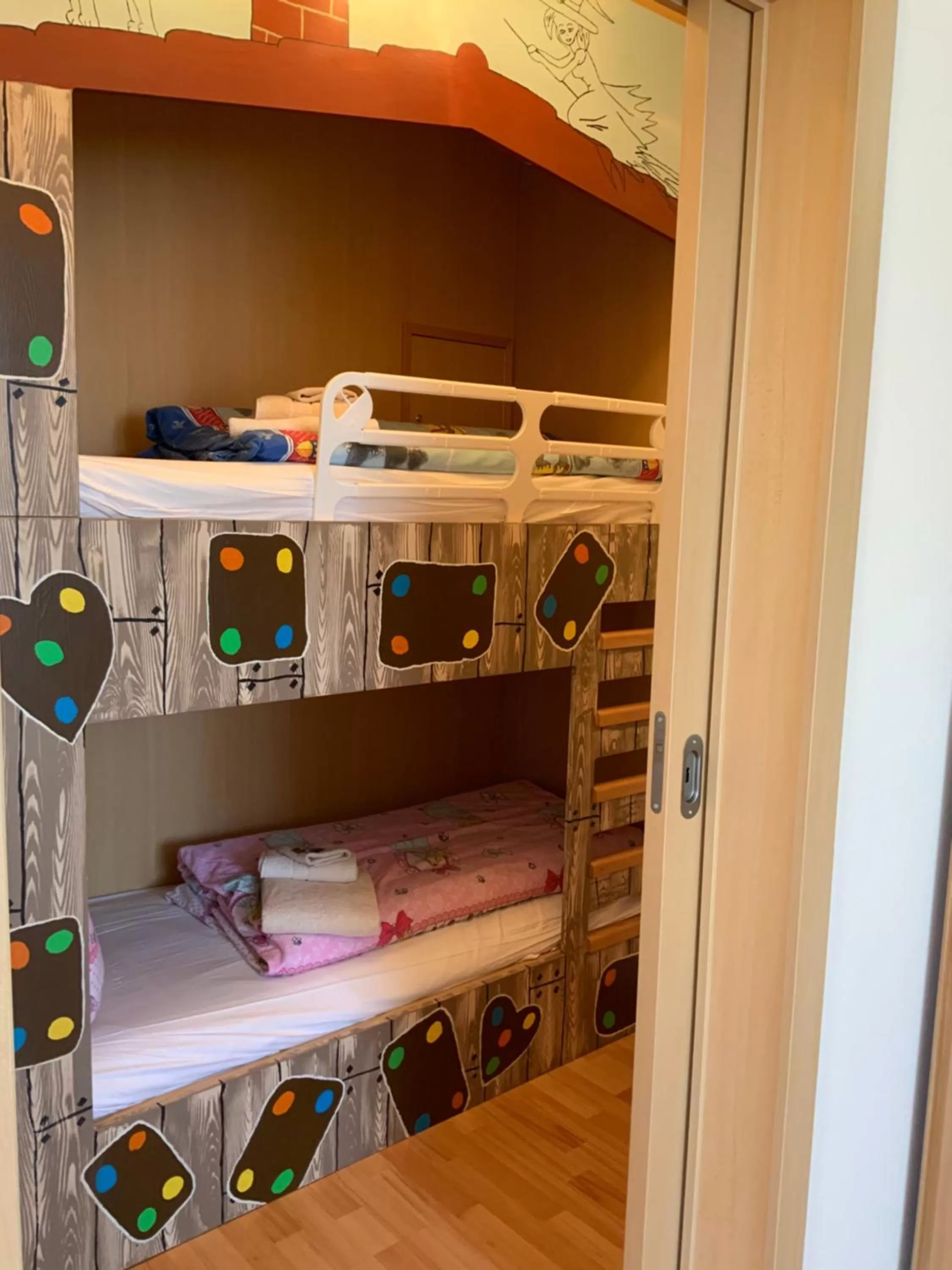 bunk bed, Bed in Altstadthotel Arte