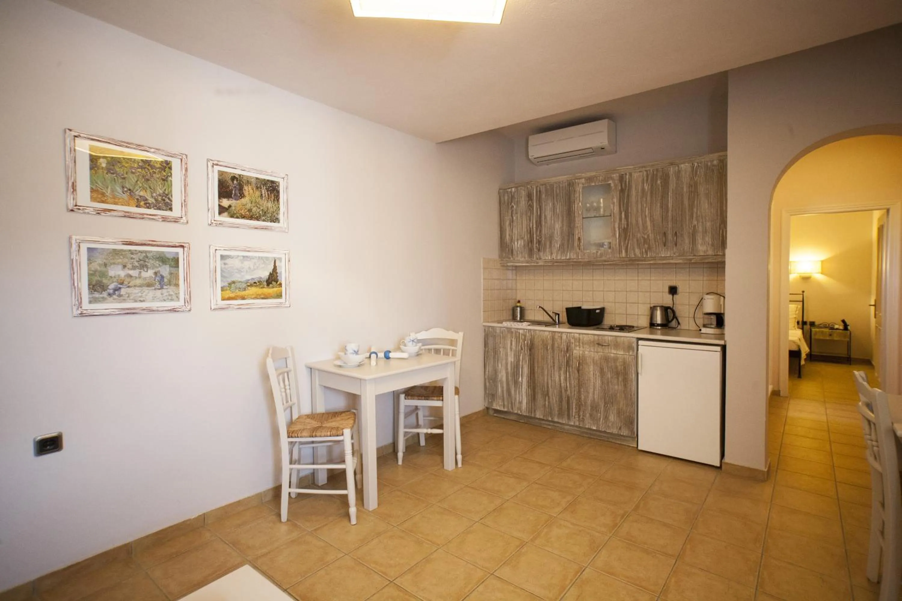 Kitchen or kitchenette in Ammos Naxos Exclusive Apartments & Studios