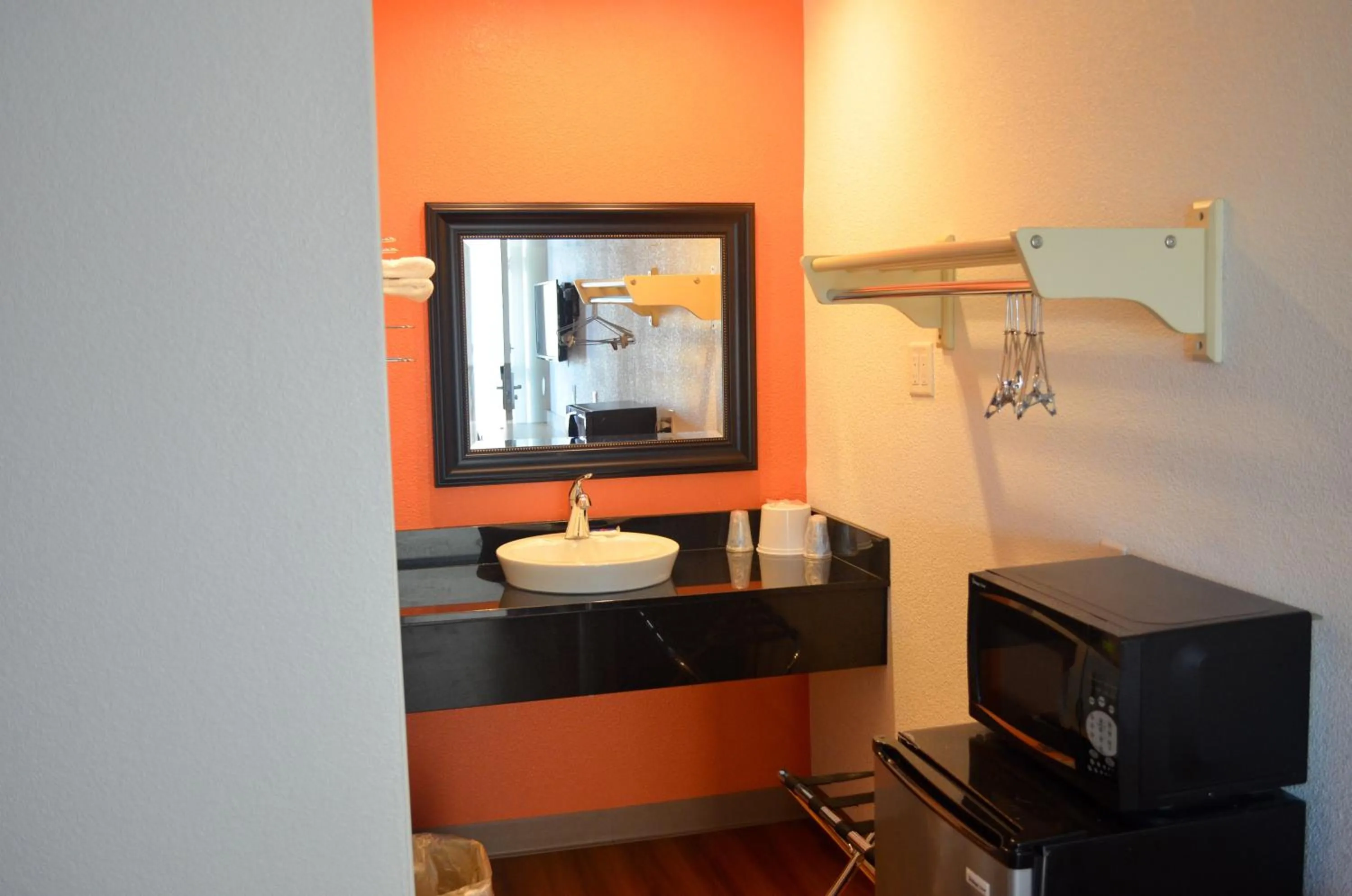 Toilet in Motel 6 Lost Hills / Buttonwillow Racetrack