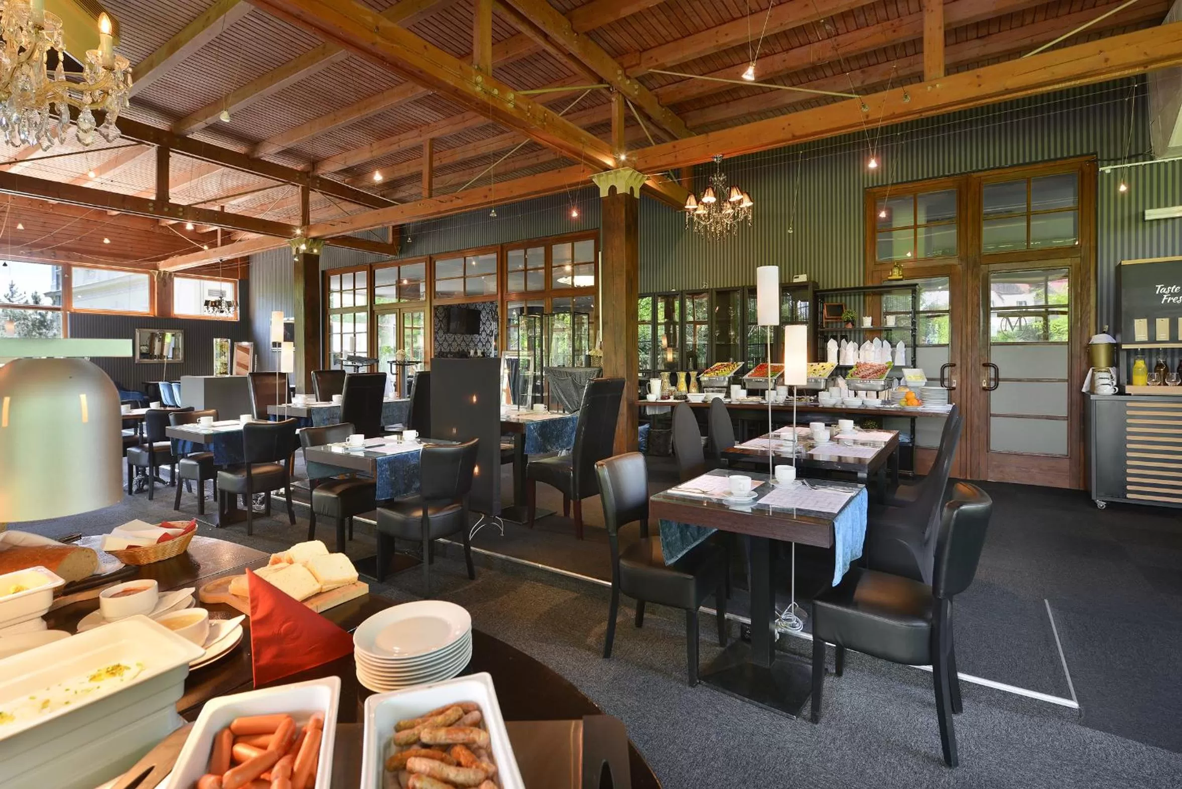 Breakfast in Parkhotel Morris Novy Bor